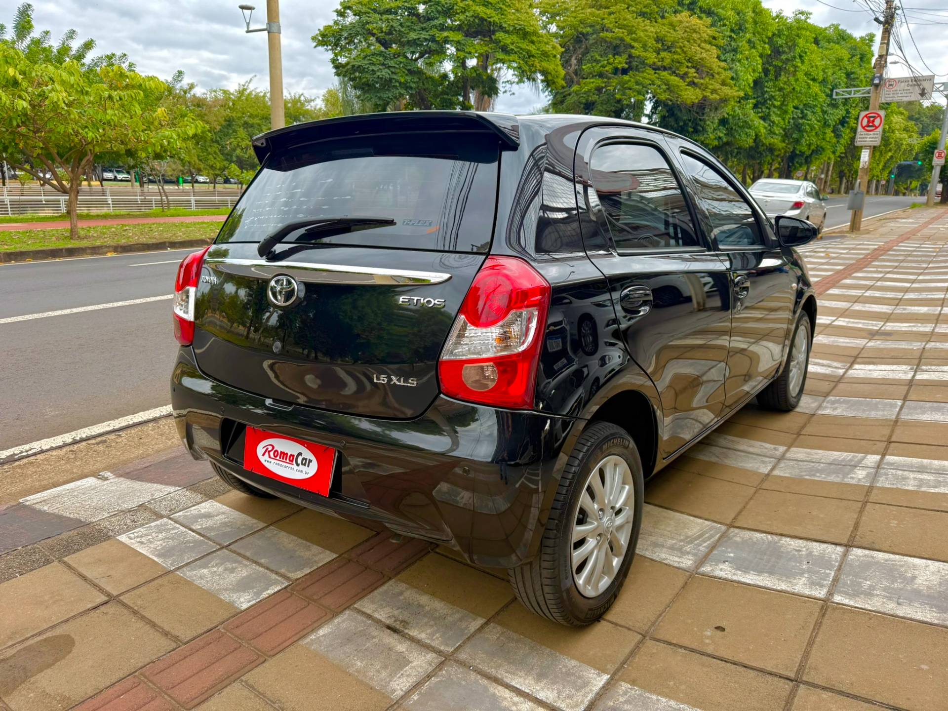 TOYOTA ETIOS