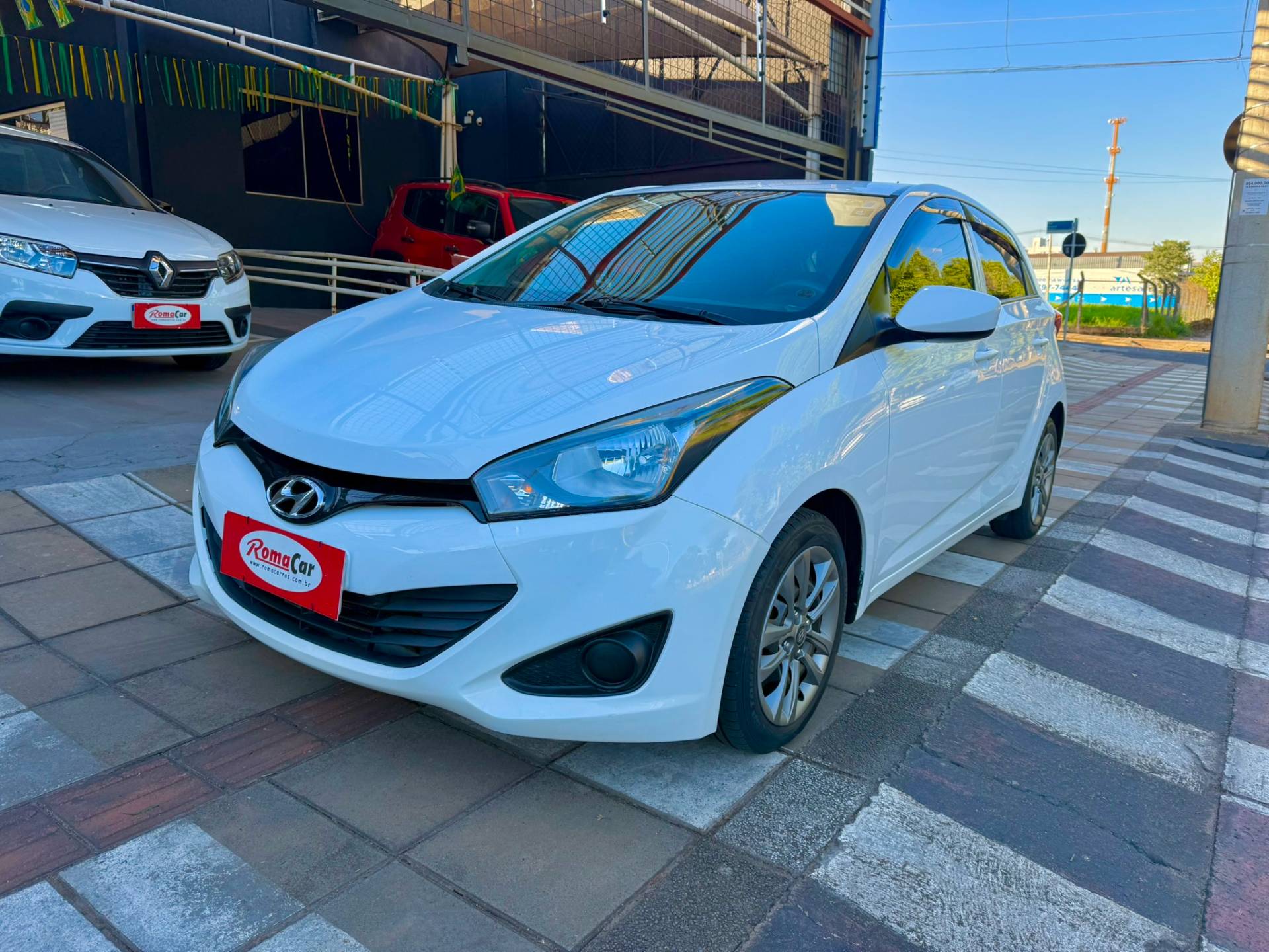 HYUNDAI HB20