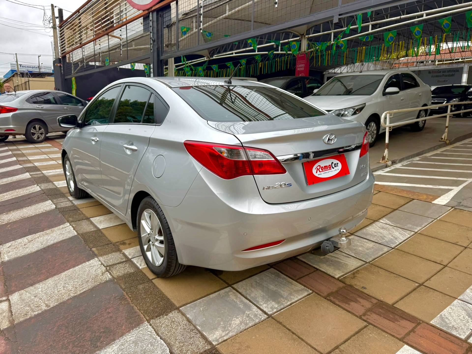 HYUNDAI HB20S