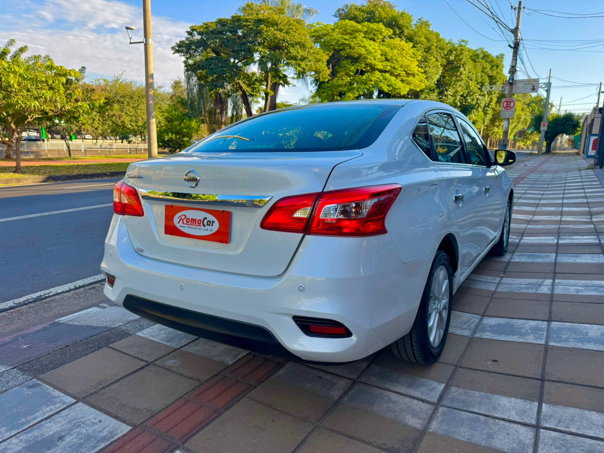 NISSAN SENTRA