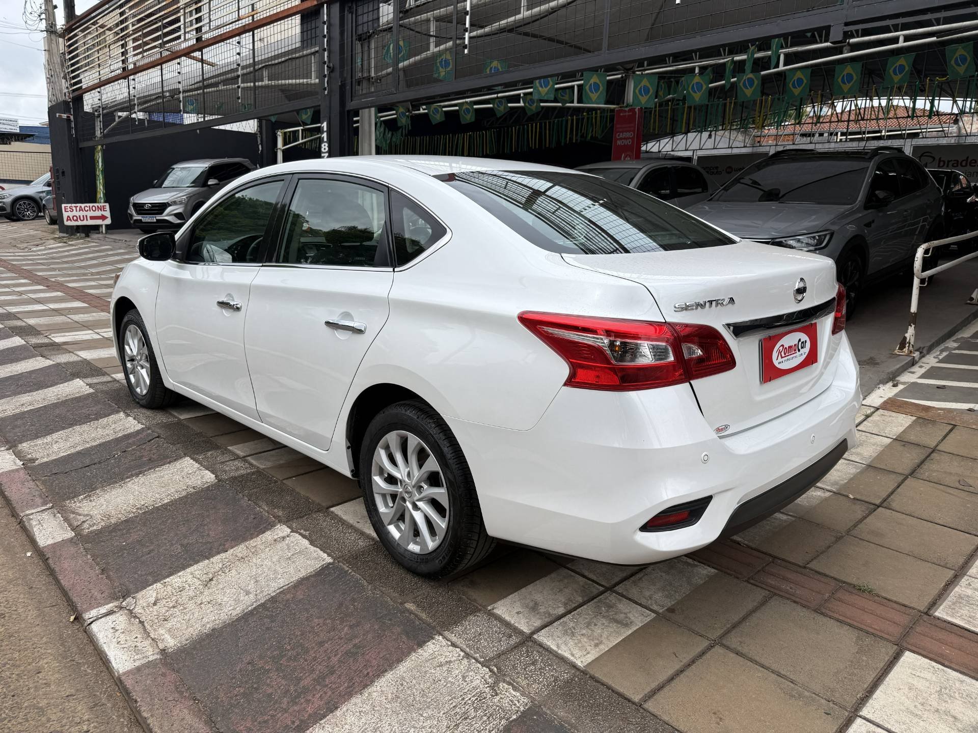 NISSAN SENTRA