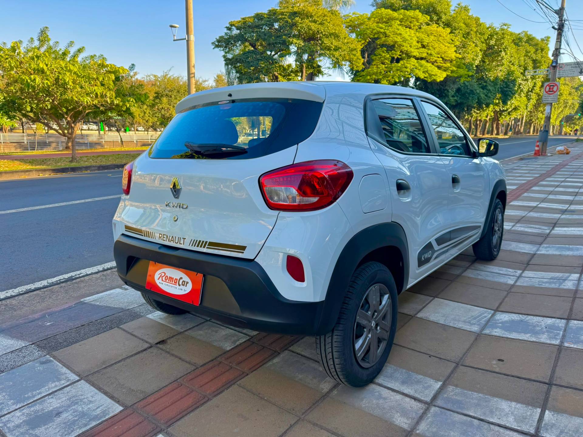 RENAULT KWID
