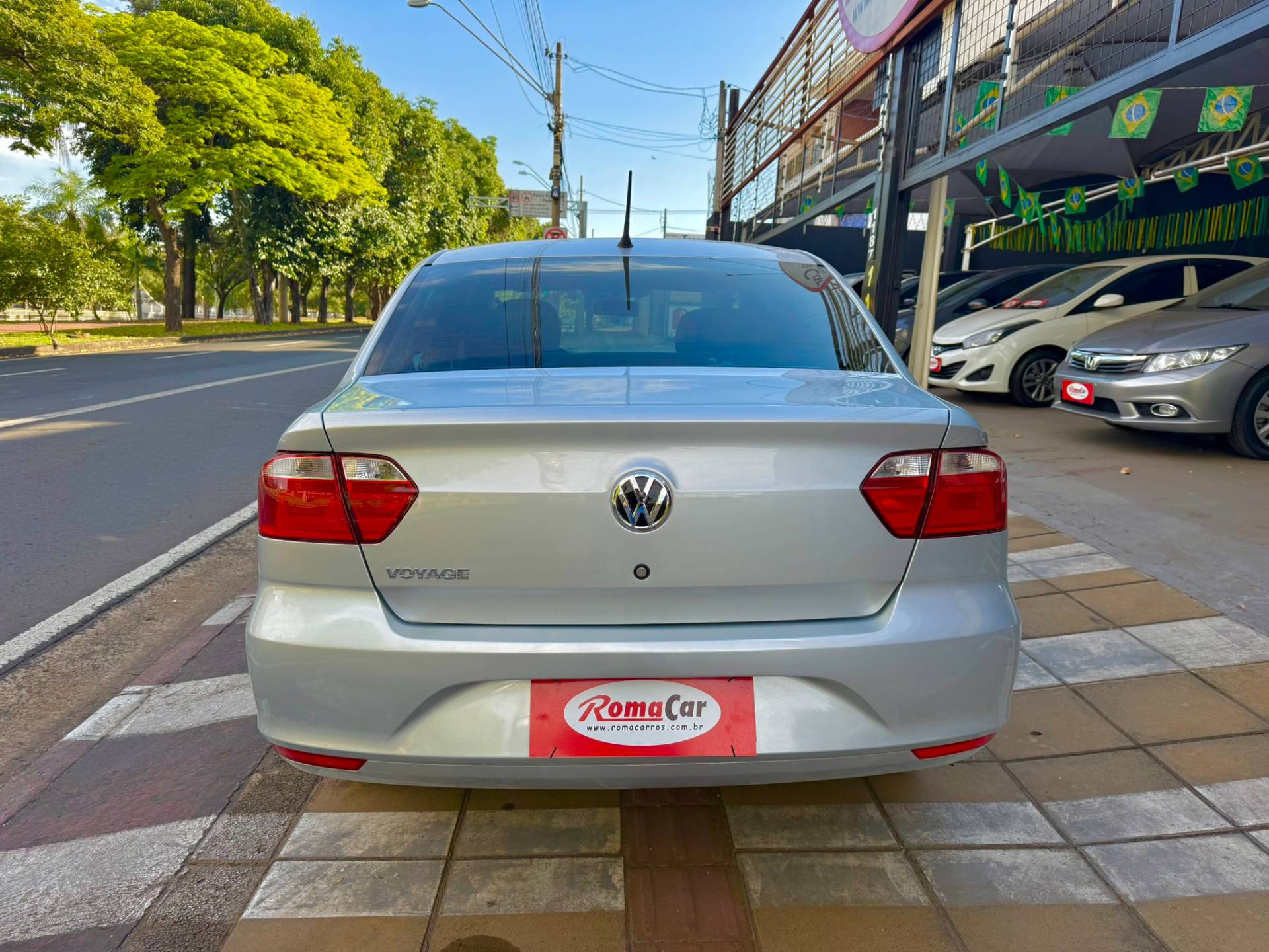 VOLKSWAGEN VOYAGE
