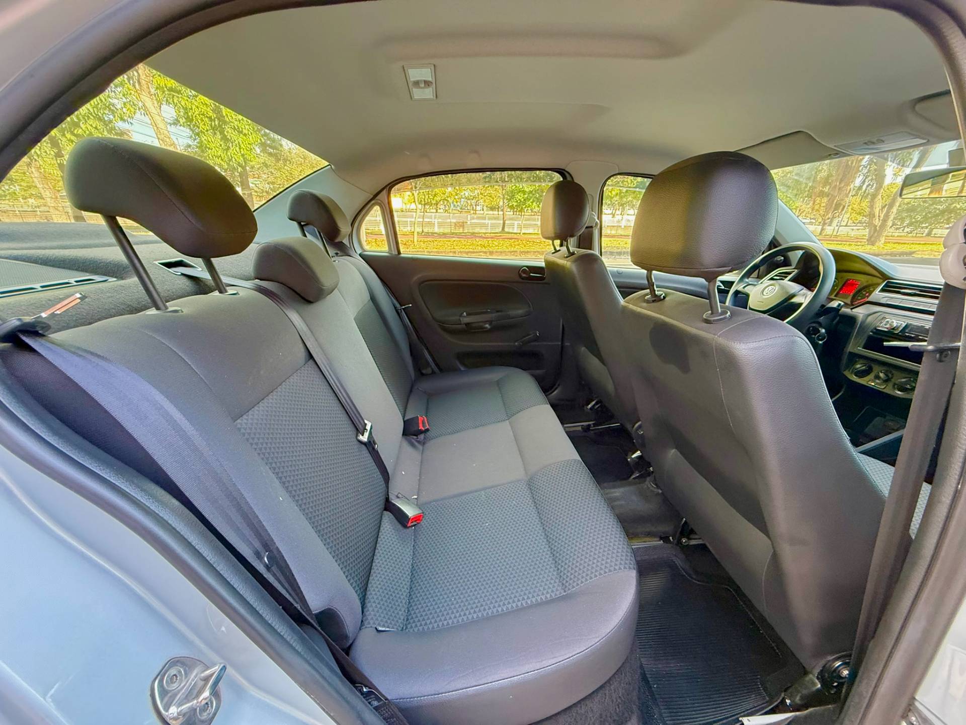 VOLKSWAGEN VOYAGE