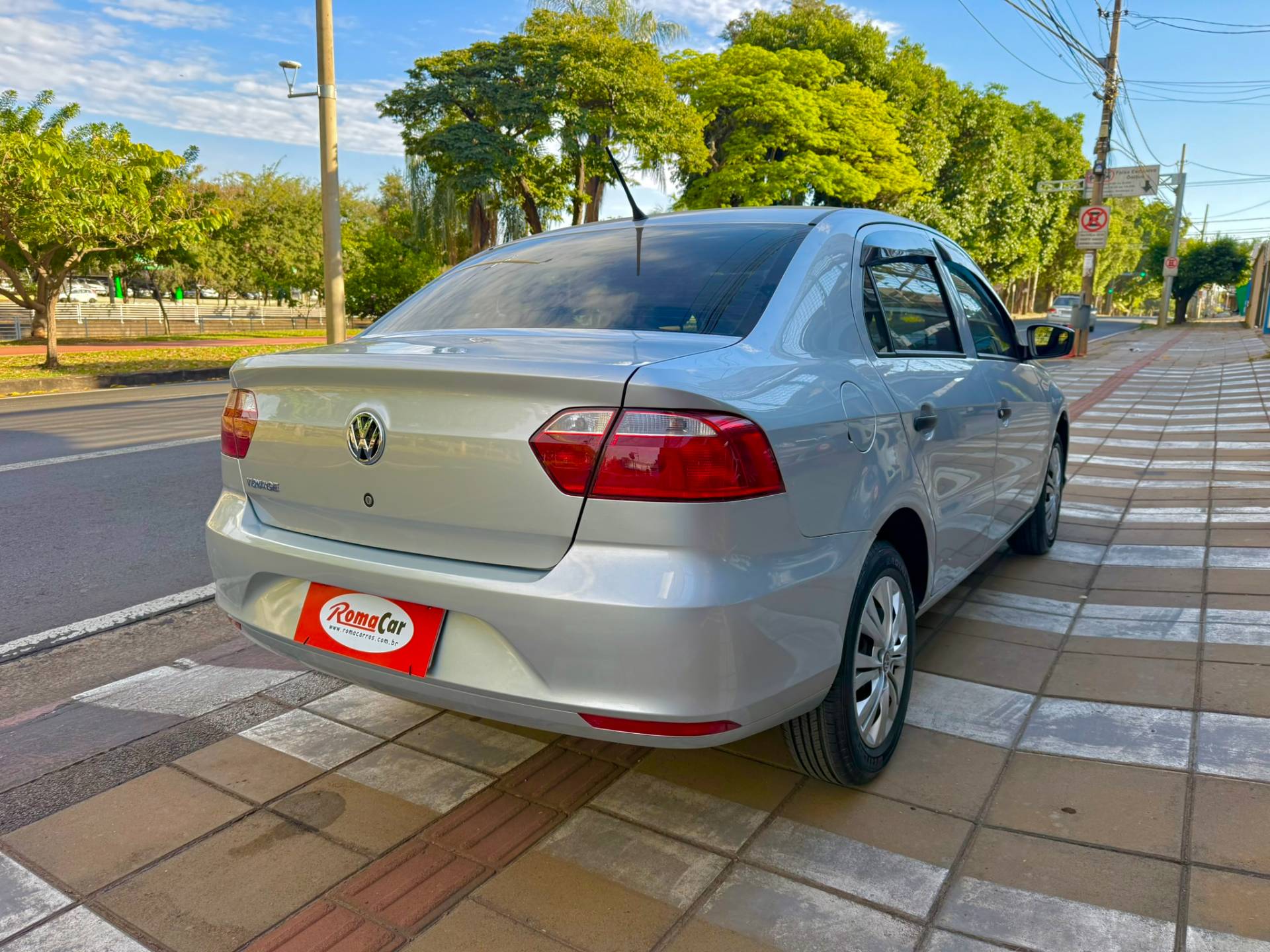 VOLKSWAGEN VOYAGE