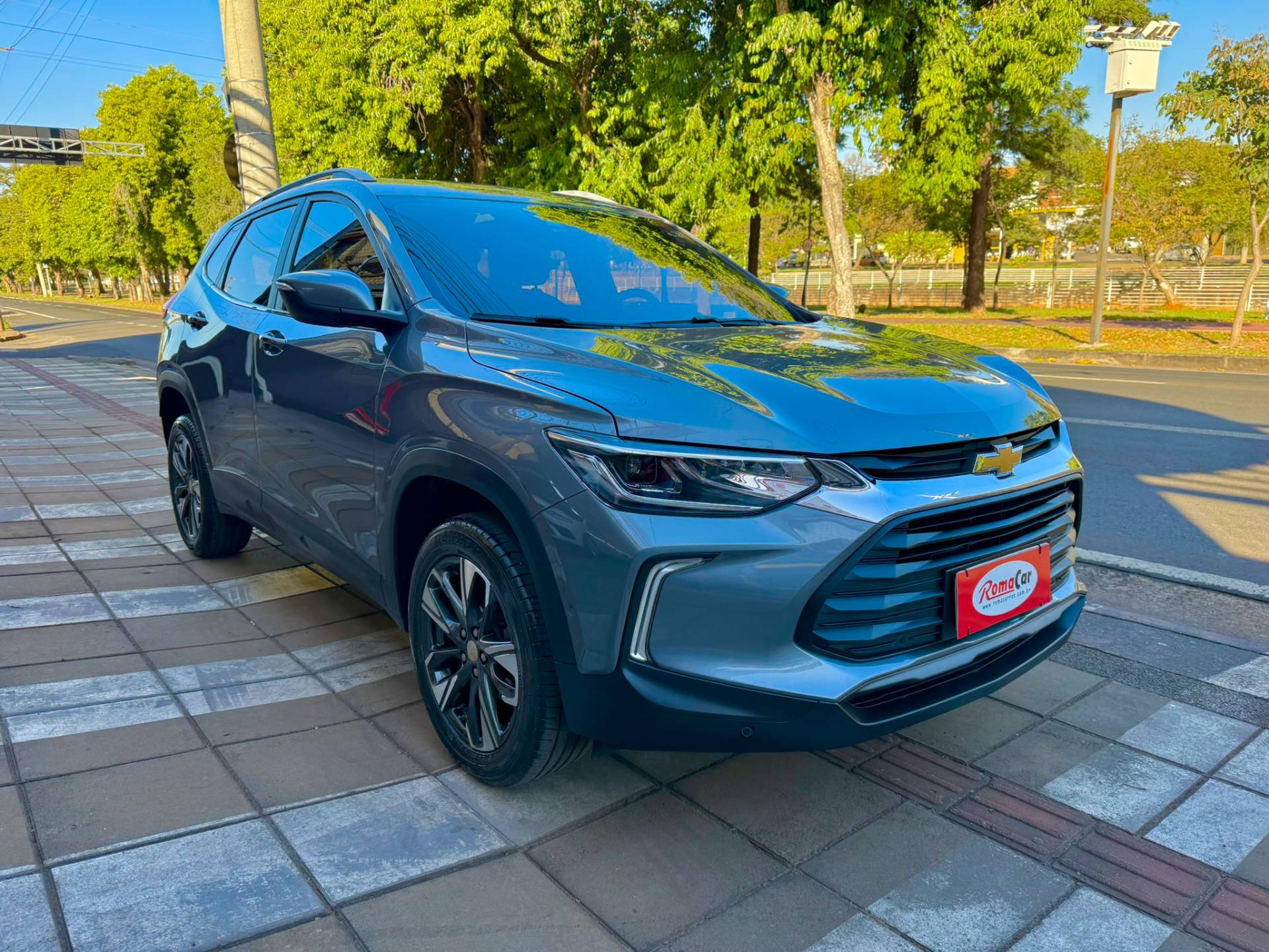 CHEVROLET TRACKER