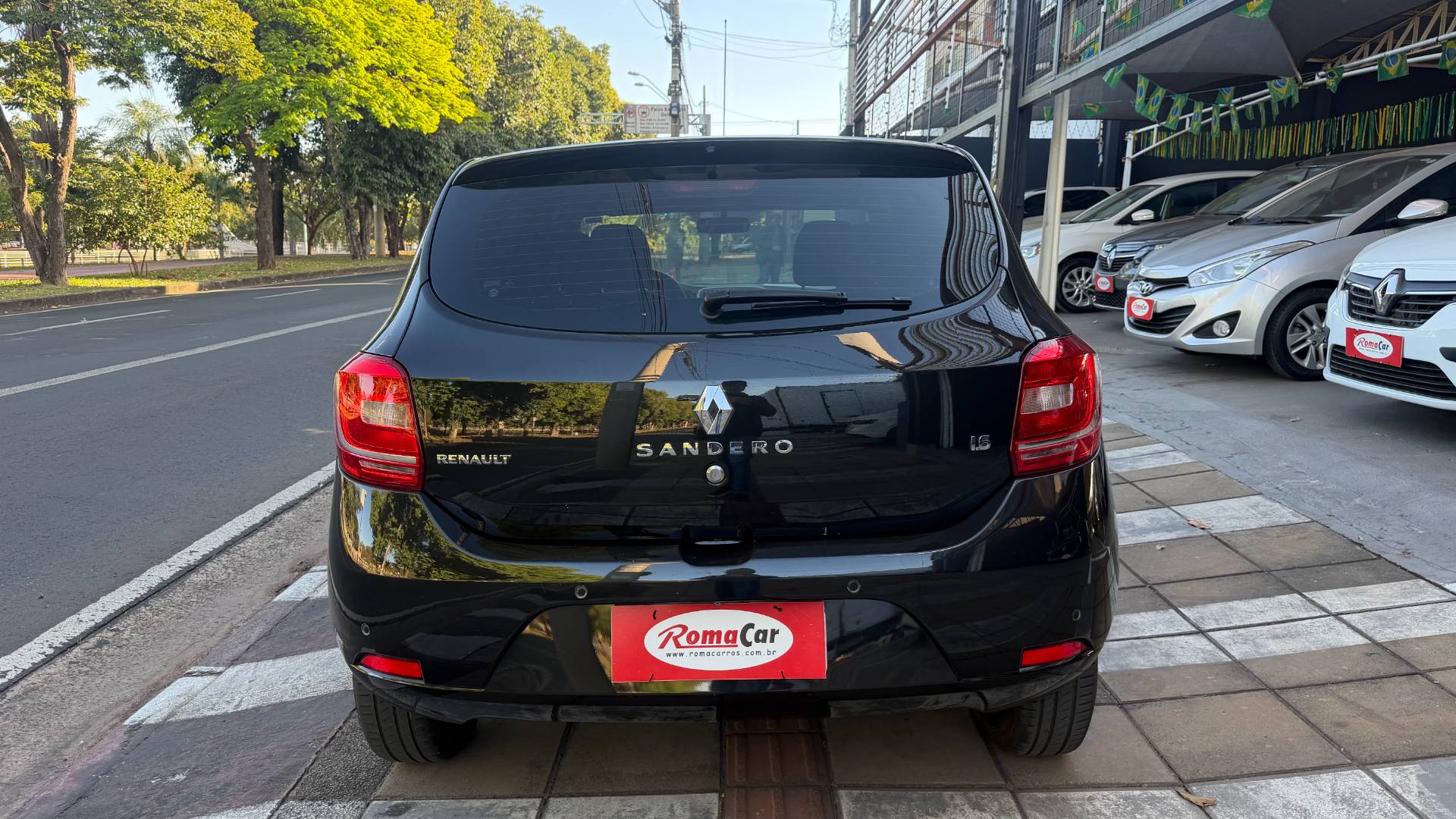 RENAULT SANDERO