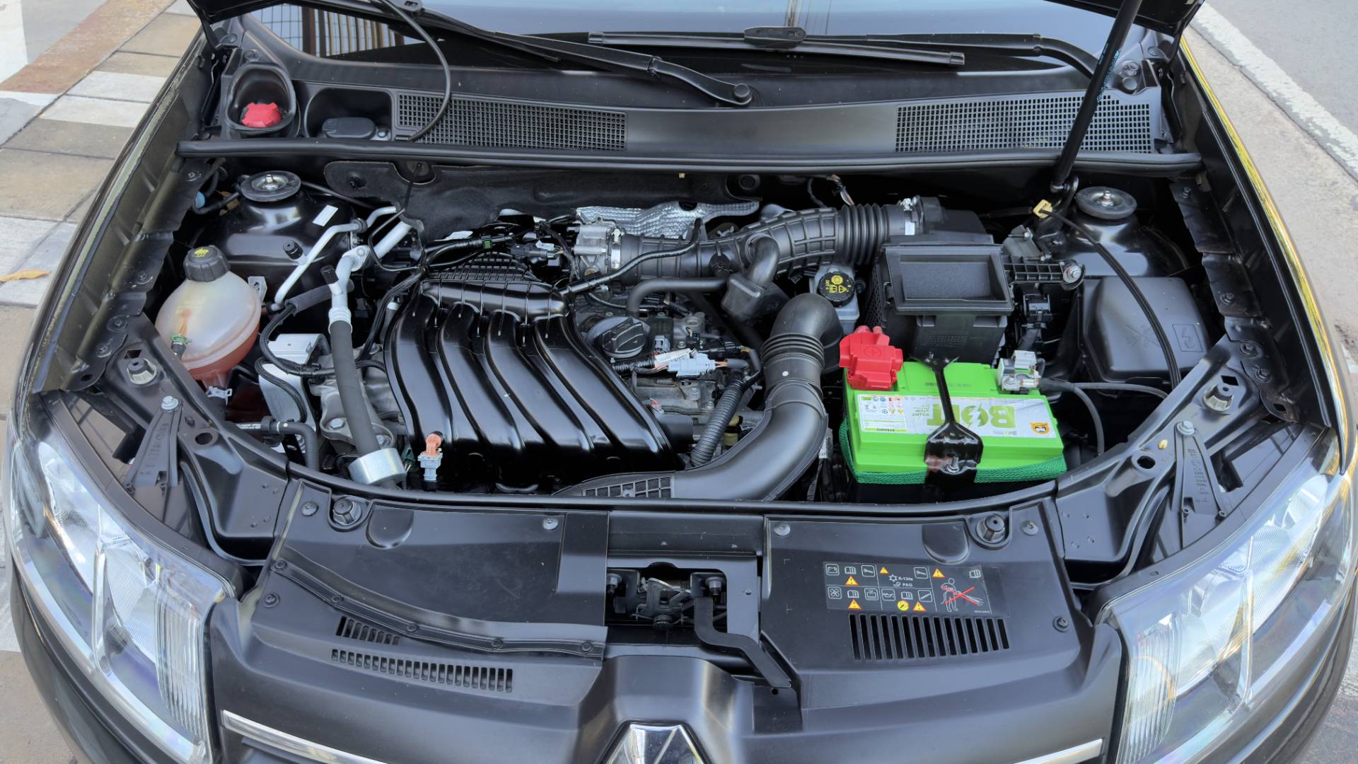 RENAULT SANDERO