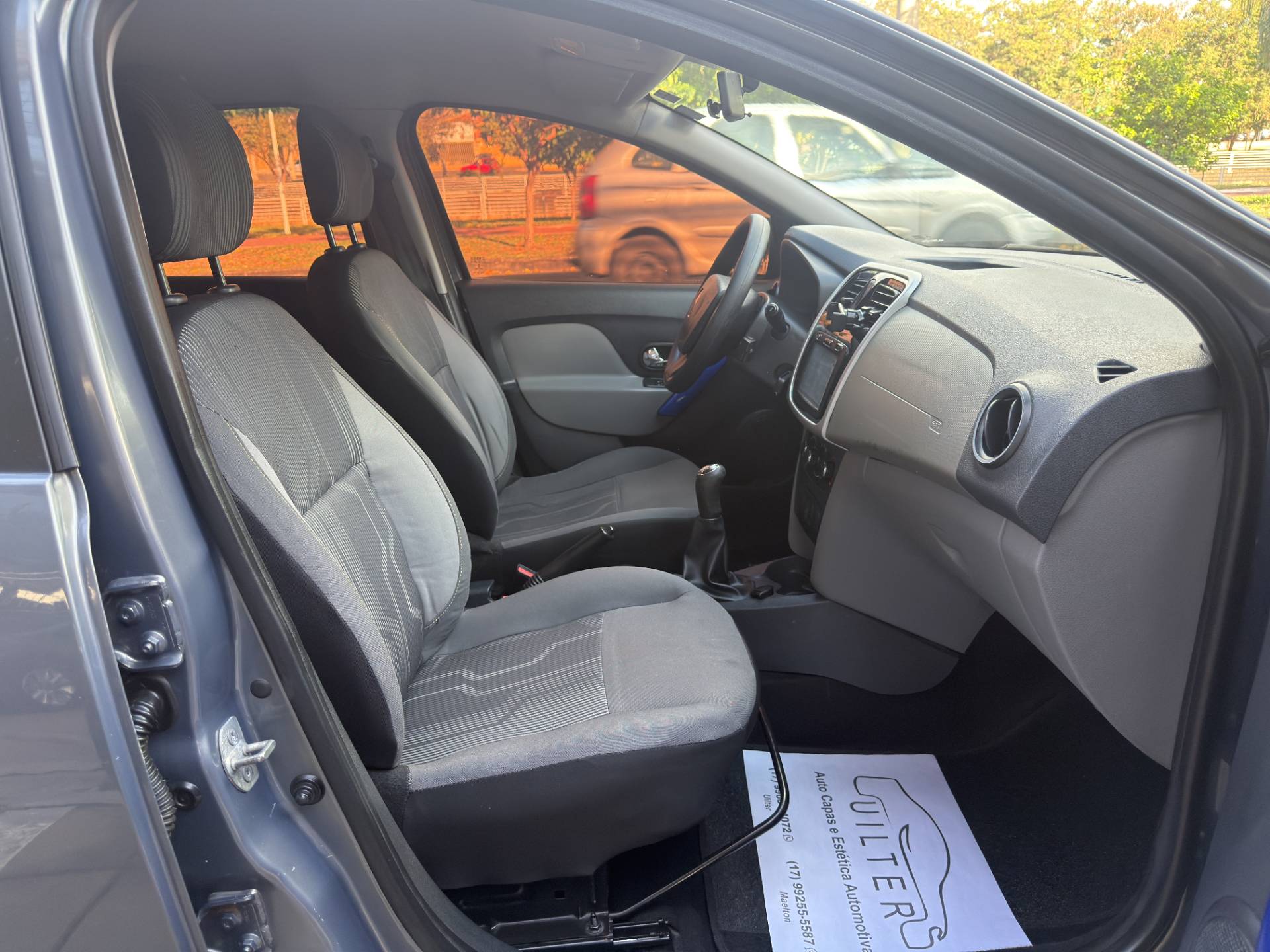 RENAULT LOGAN