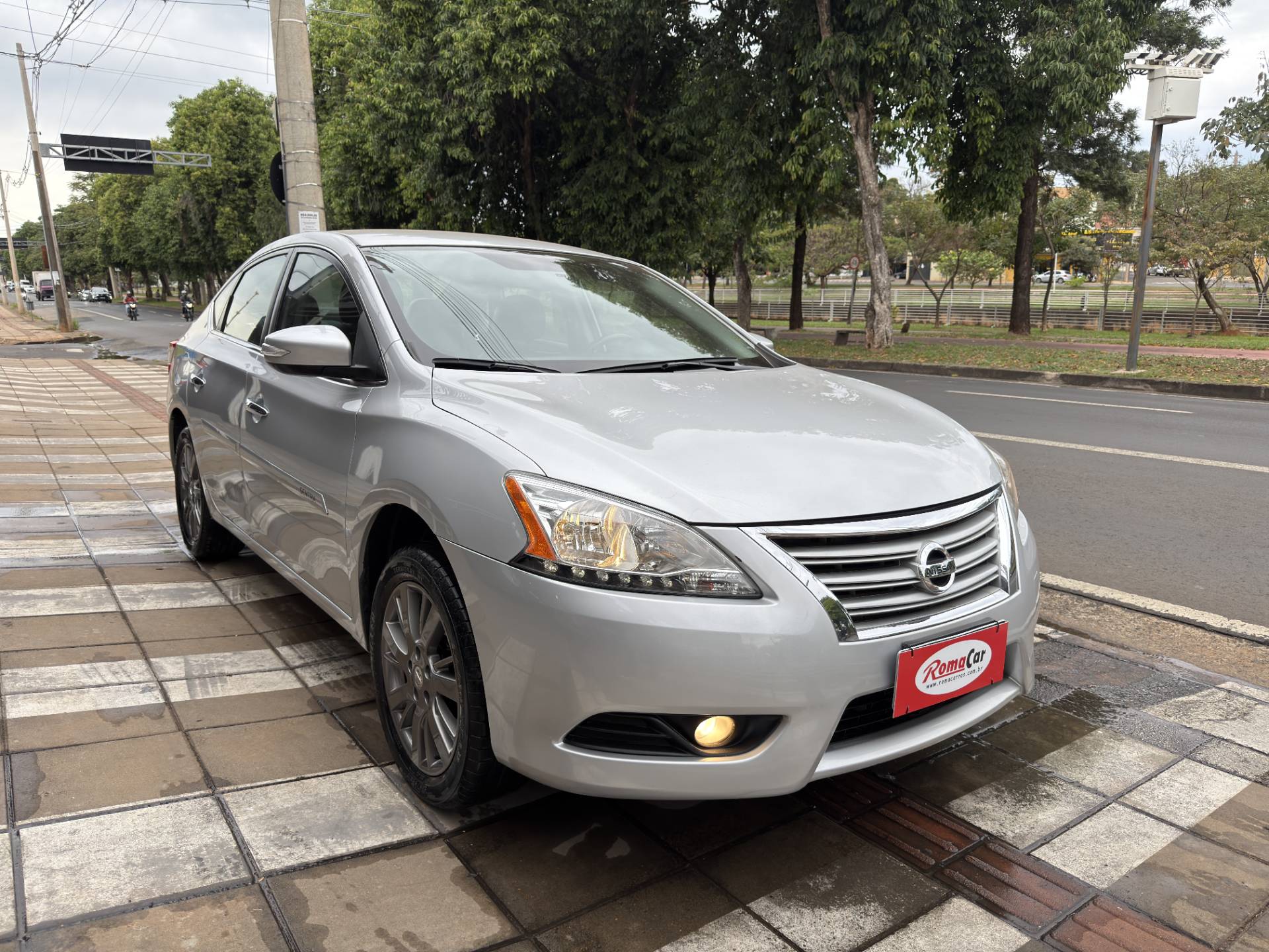NISSAN SENTRA