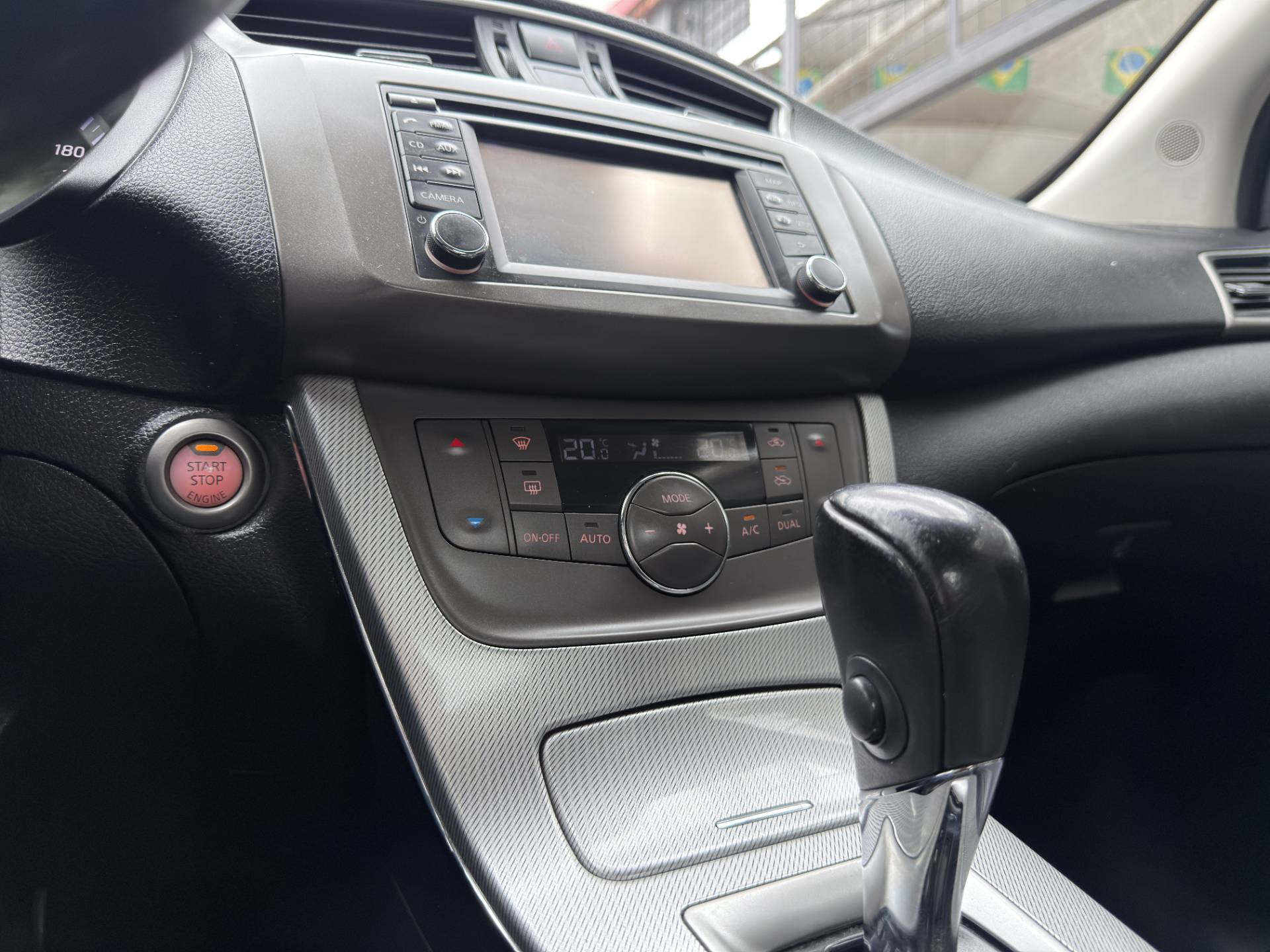 NISSAN SENTRA