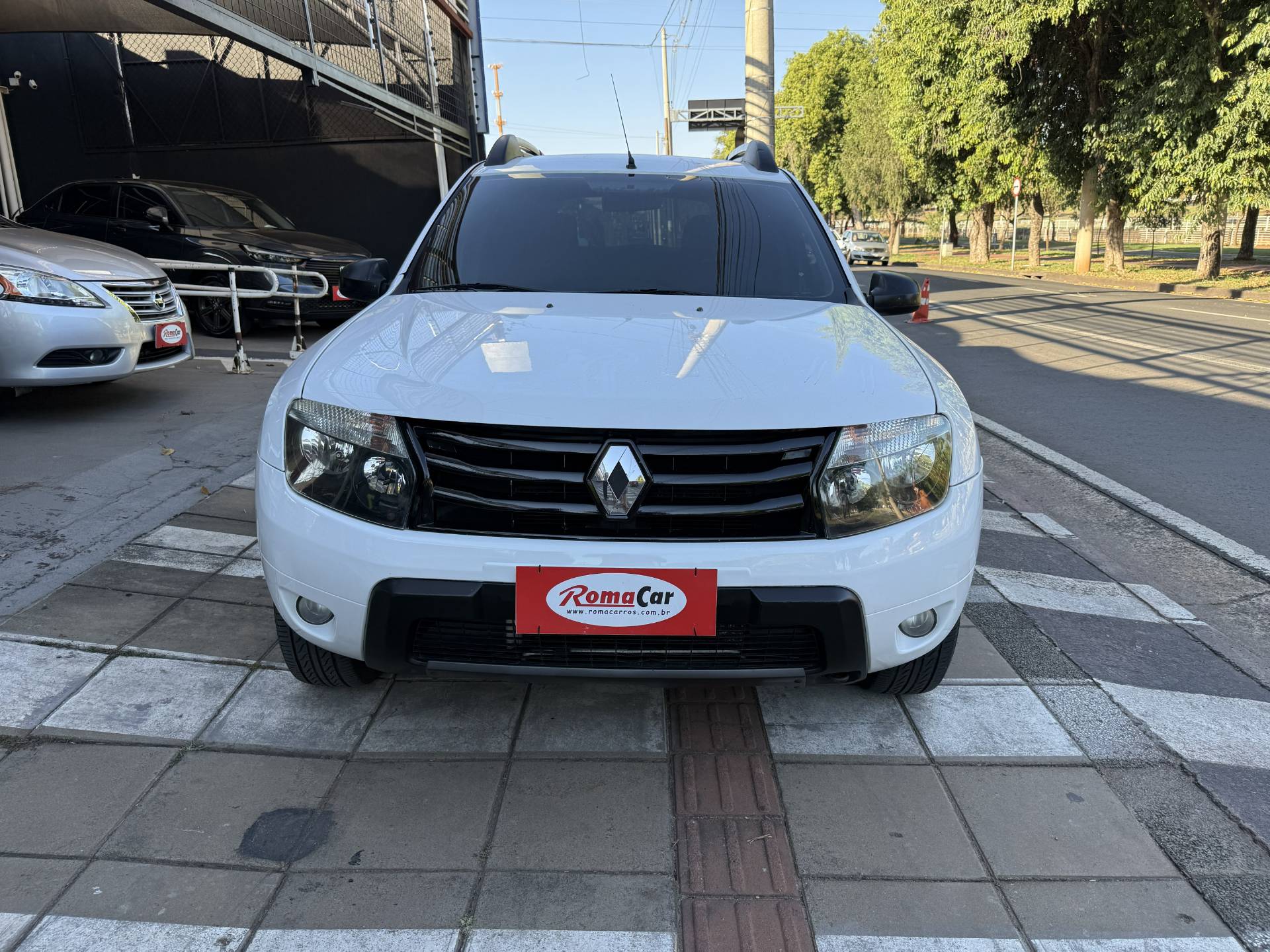 RENAULT DUSTER