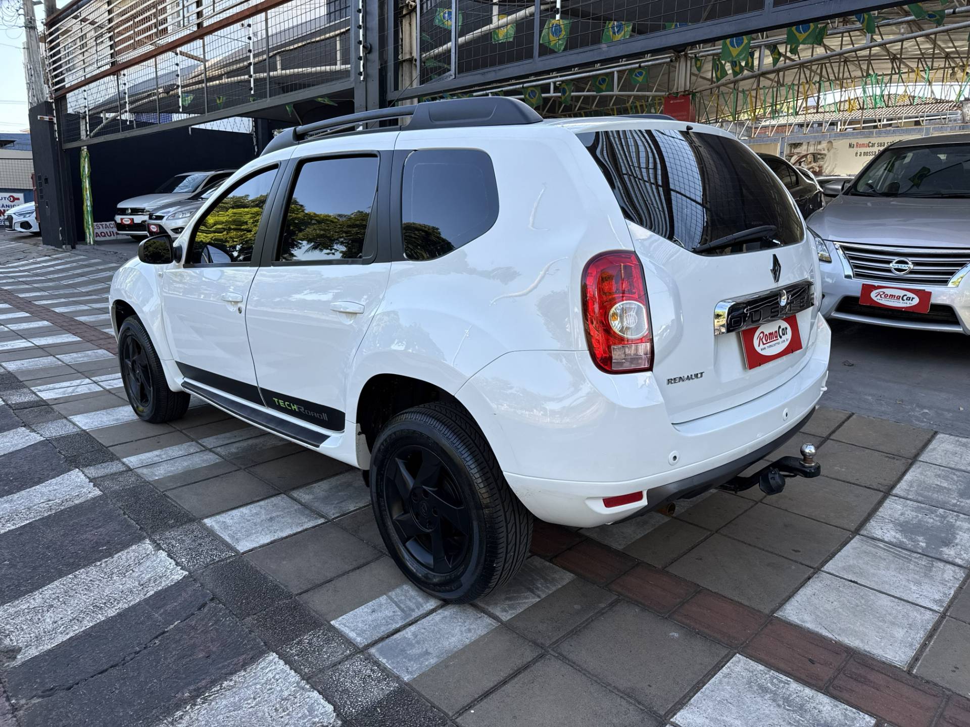 RENAULT DUSTER