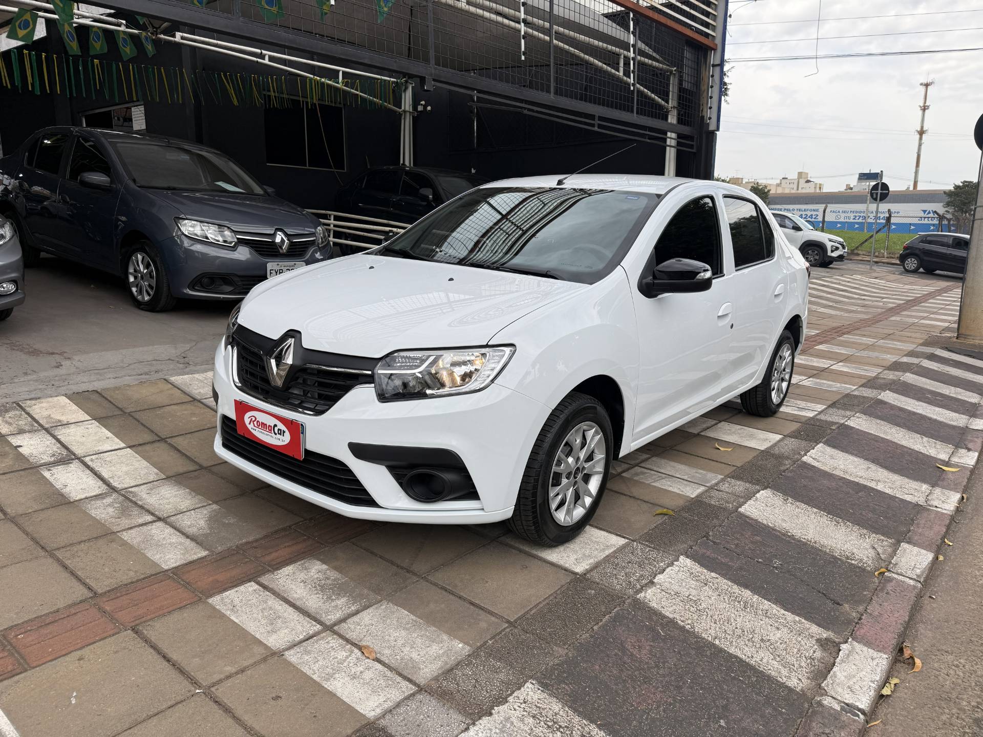 RENAULT LOGAN
