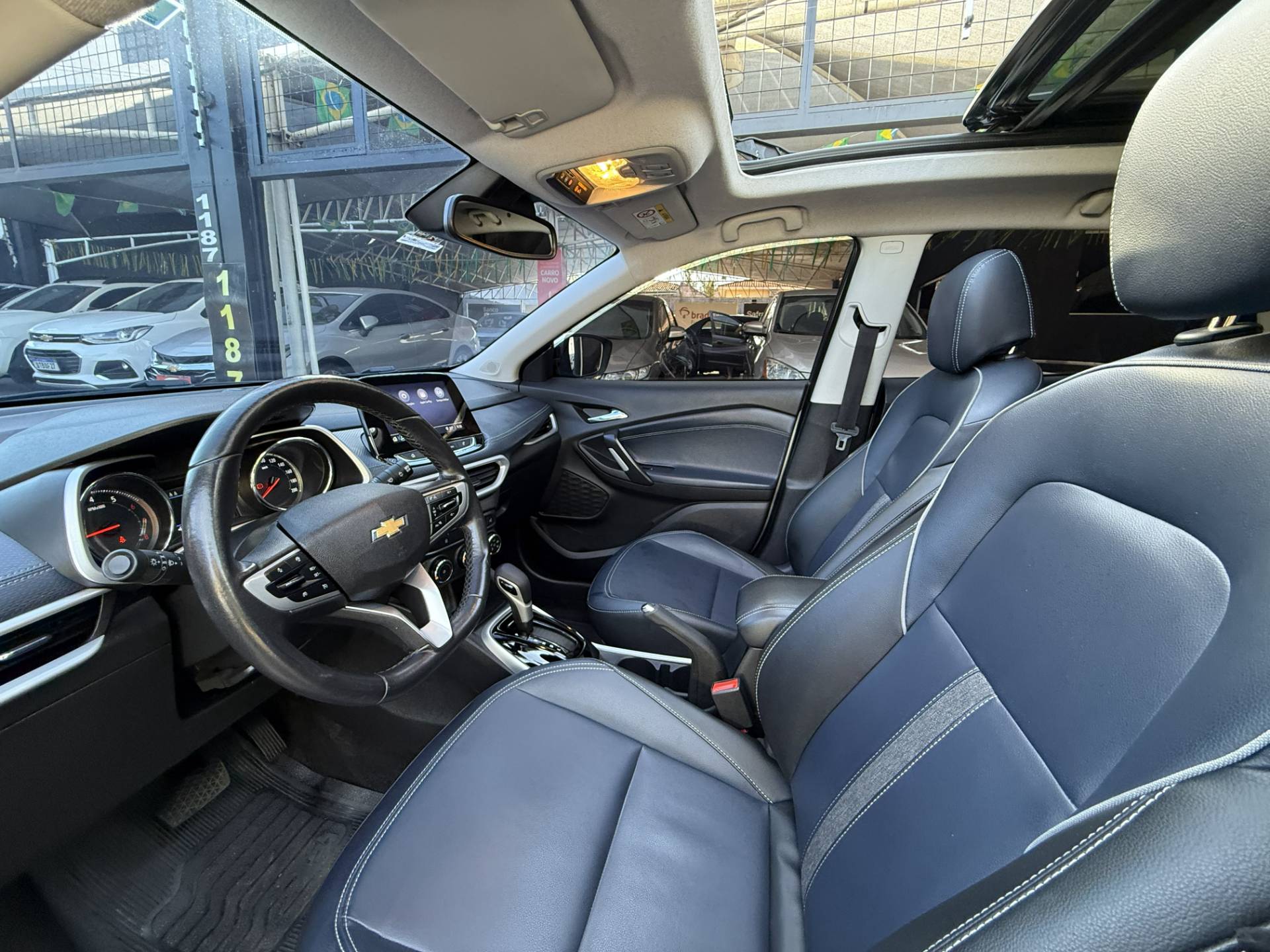 CHEVROLET TRACKER