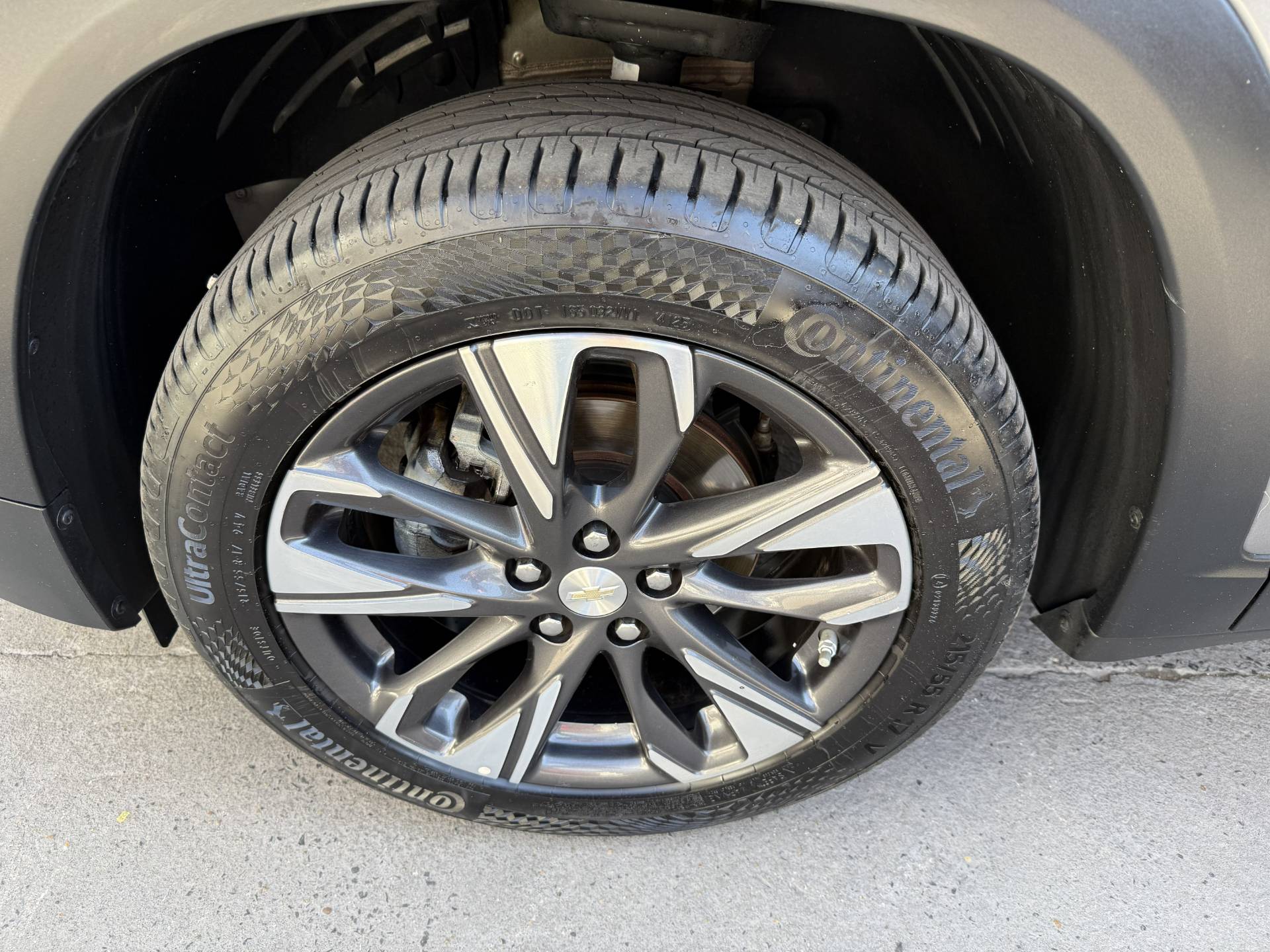 CHEVROLET TRACKER