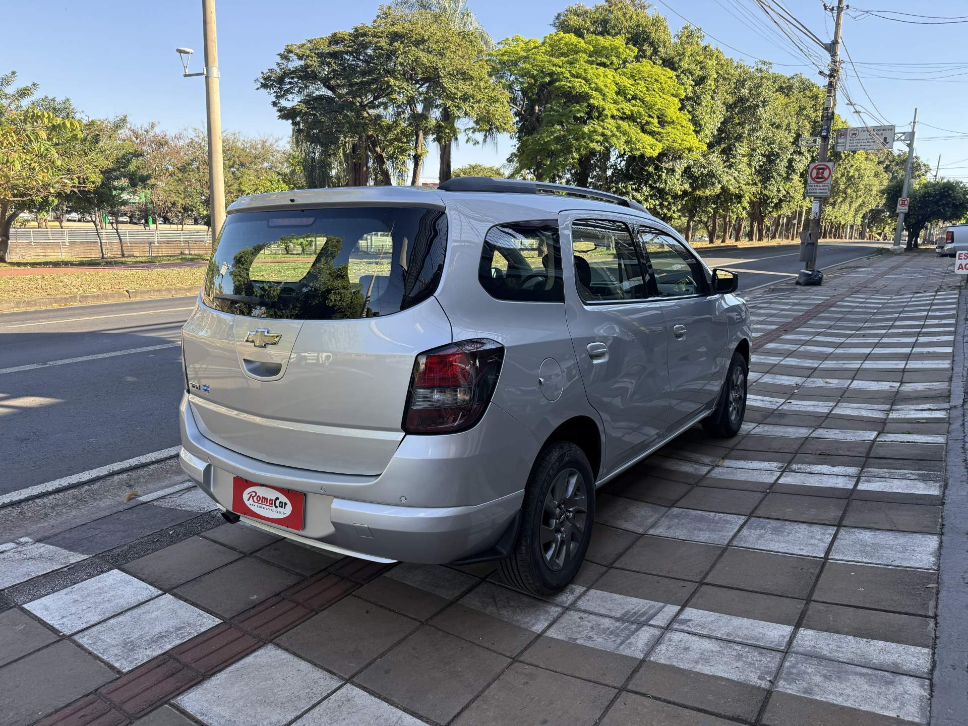 CHEVROLET SPIN