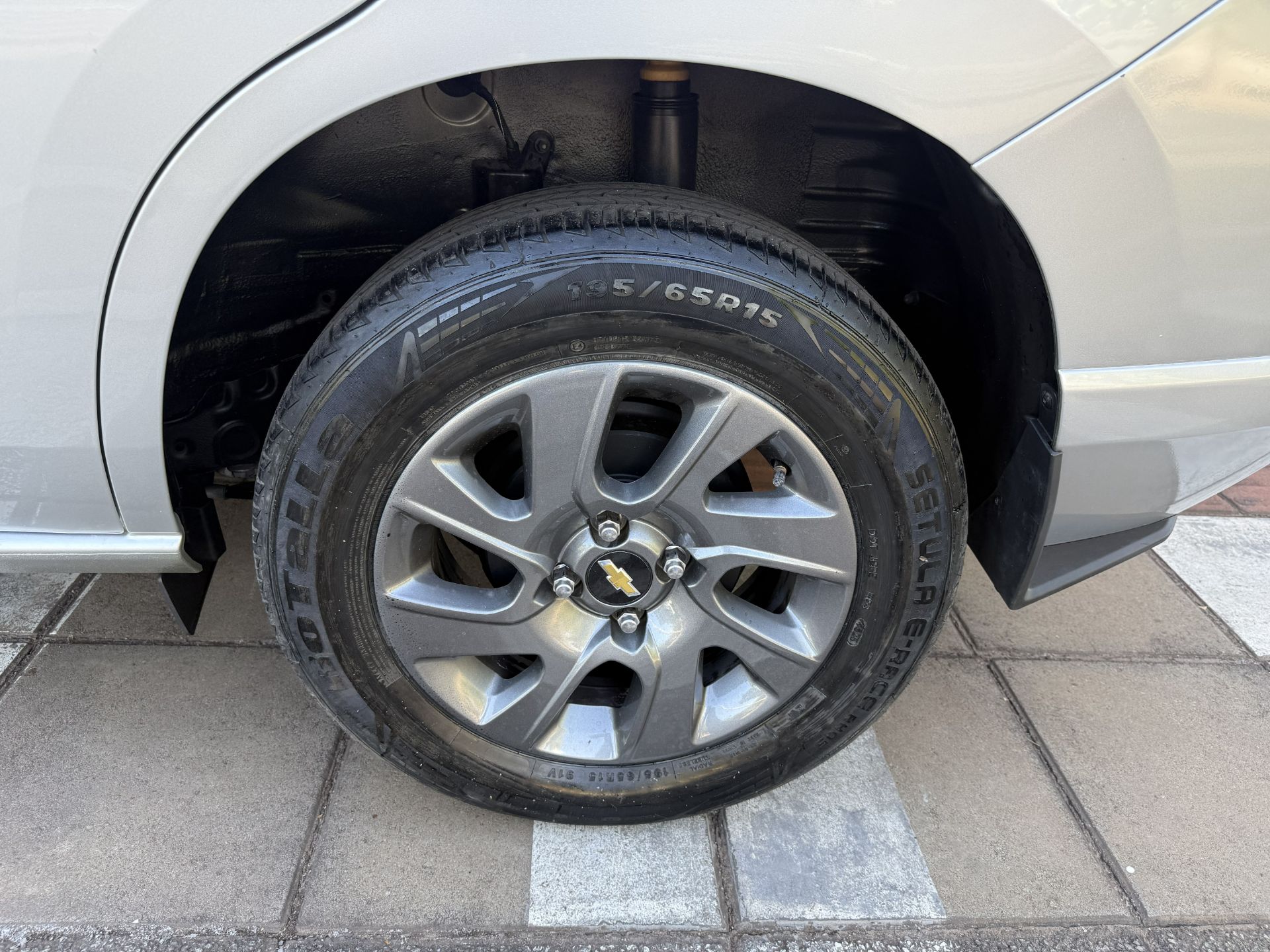 CHEVROLET SPIN