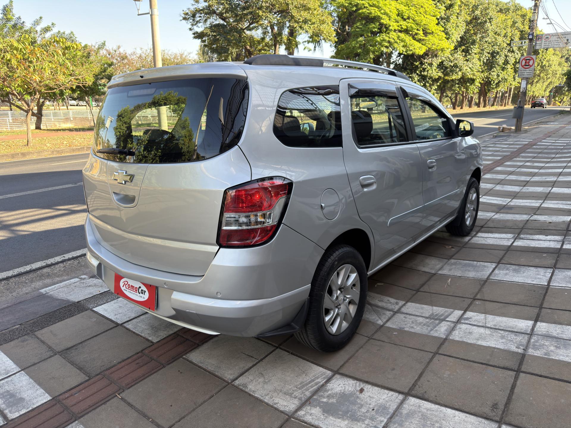 CHEVROLET SPIN