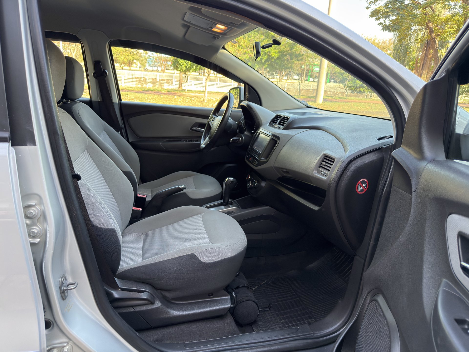 CHEVROLET SPIN