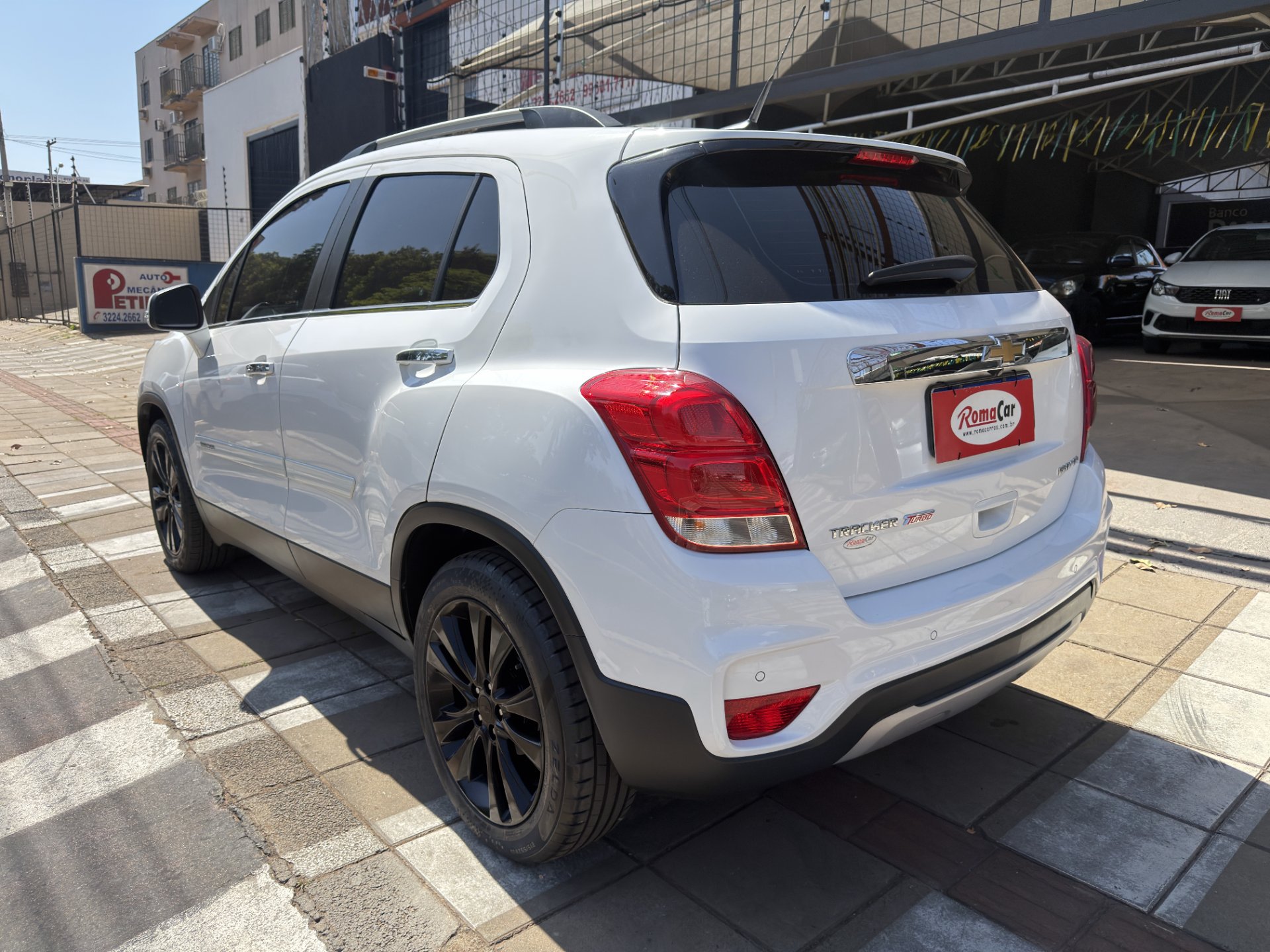CHEVROLET TRACKER