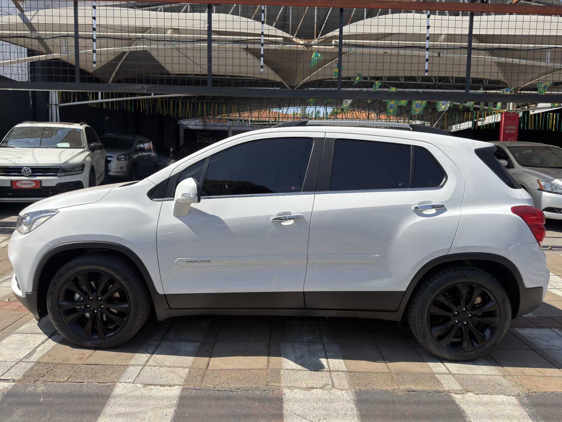 CHEVROLET TRACKER
