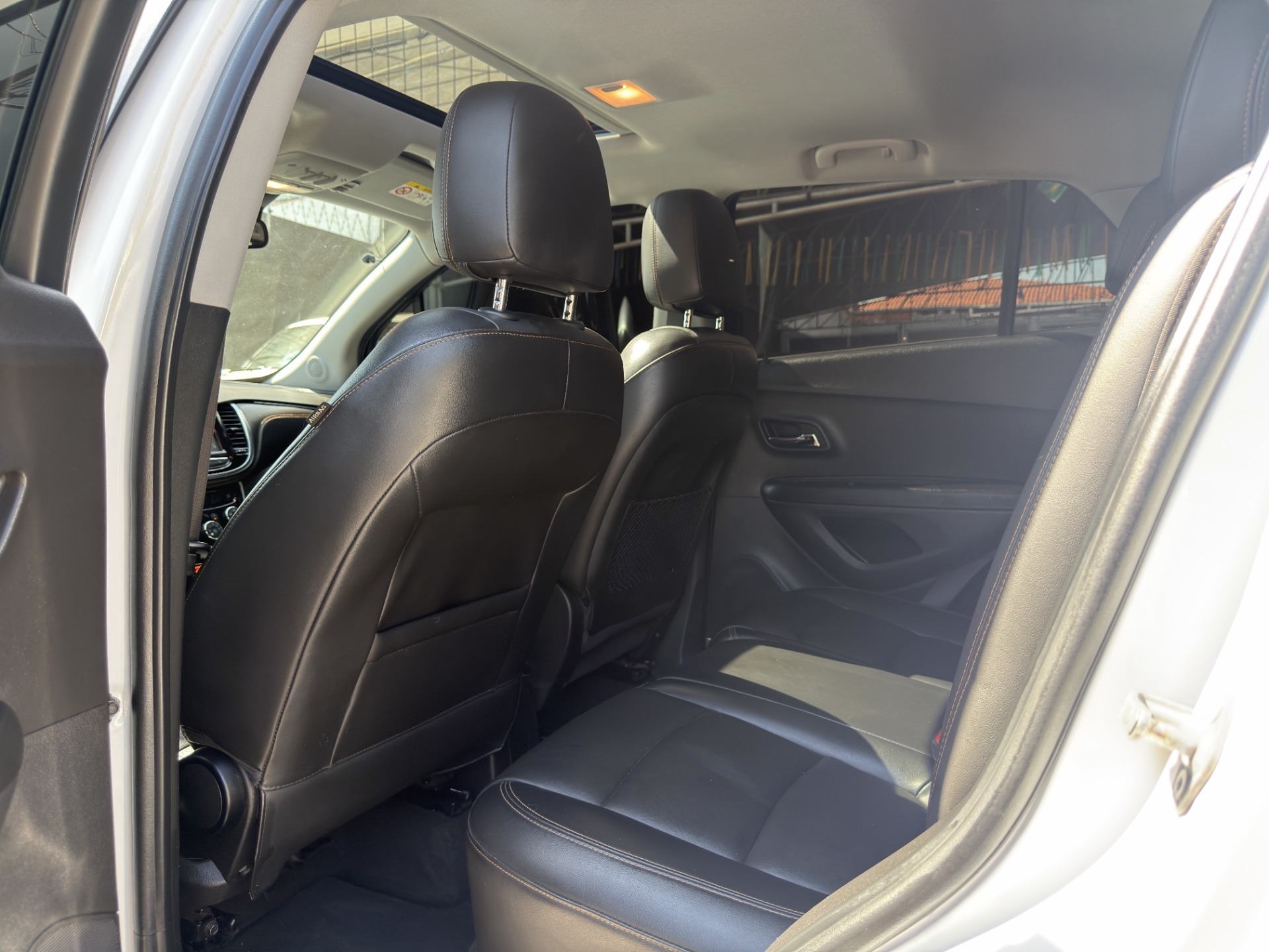CHEVROLET TRACKER