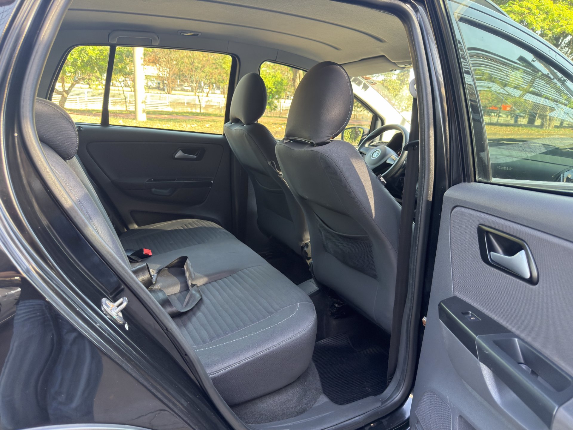 VOLKSWAGEN CROSSFOX