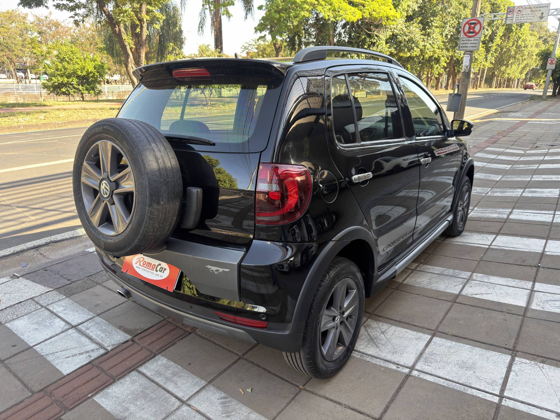 VOLKSWAGEN CROSSFOX