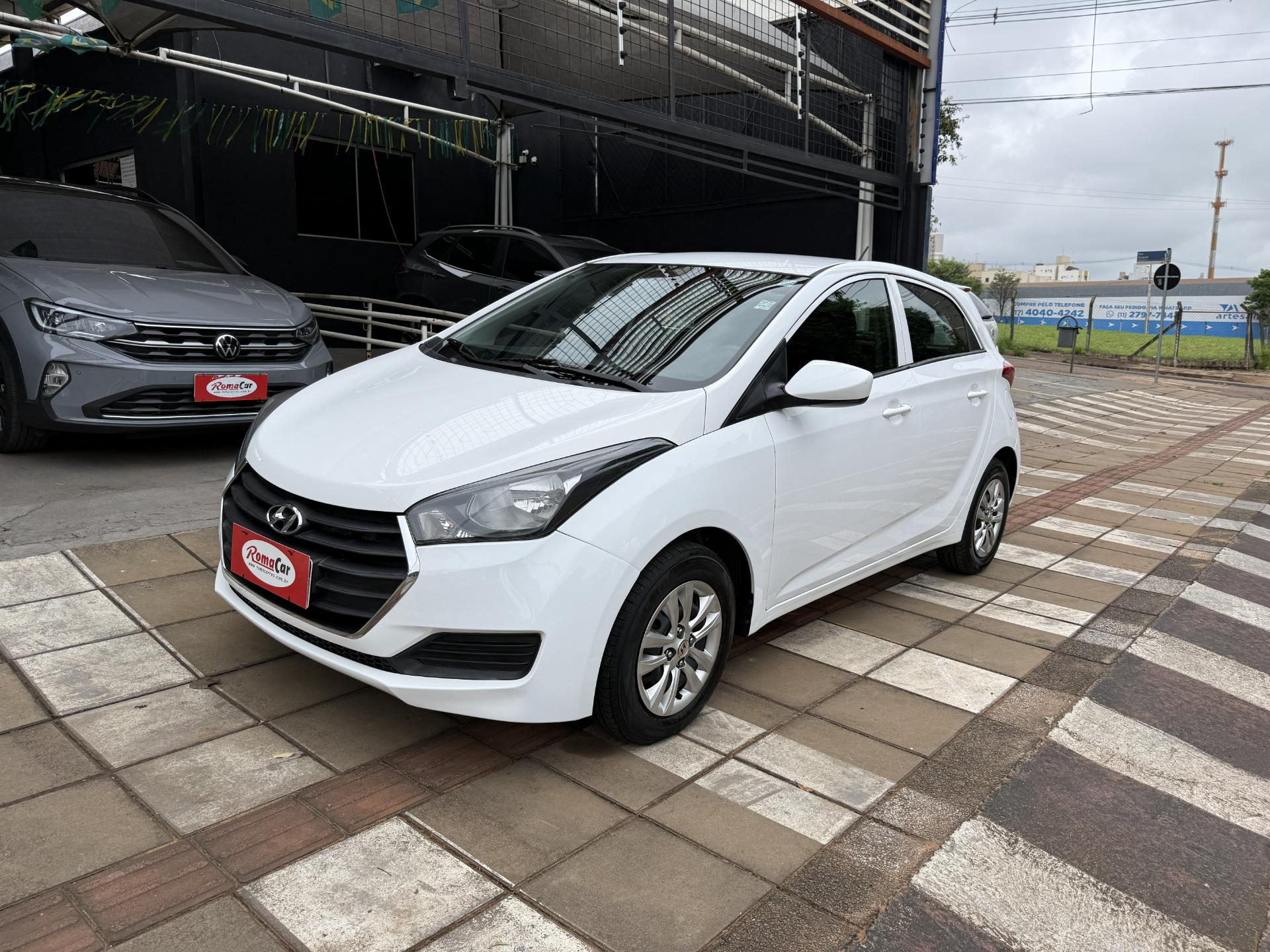 HYUNDAI HB20