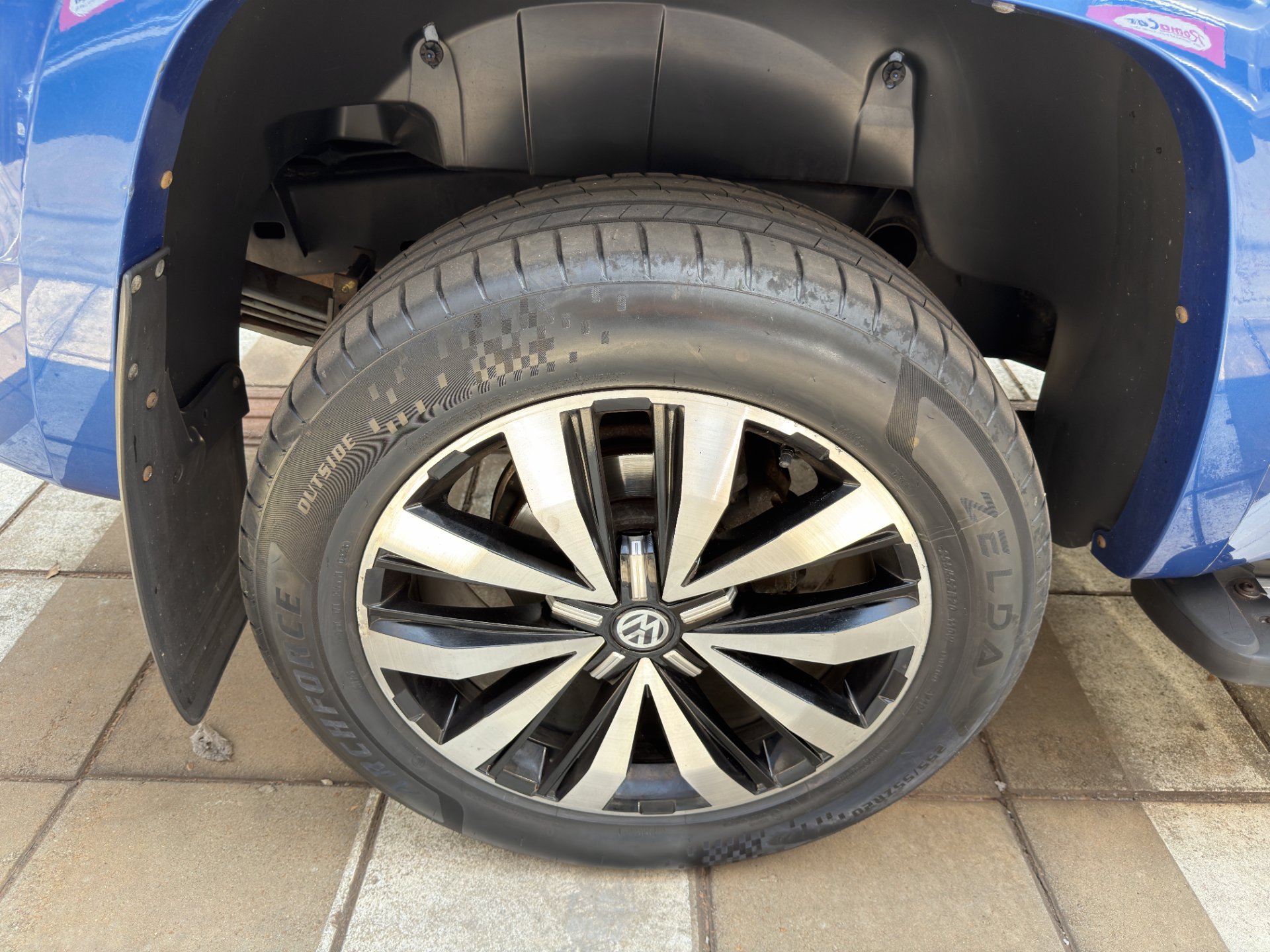VOLKSWAGEN AMAROK