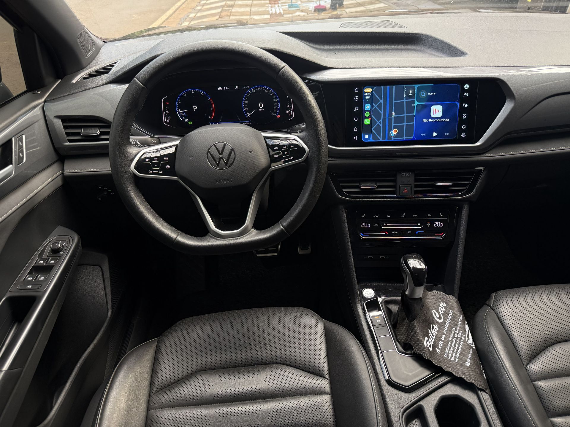 VOLKSWAGEN TAOS