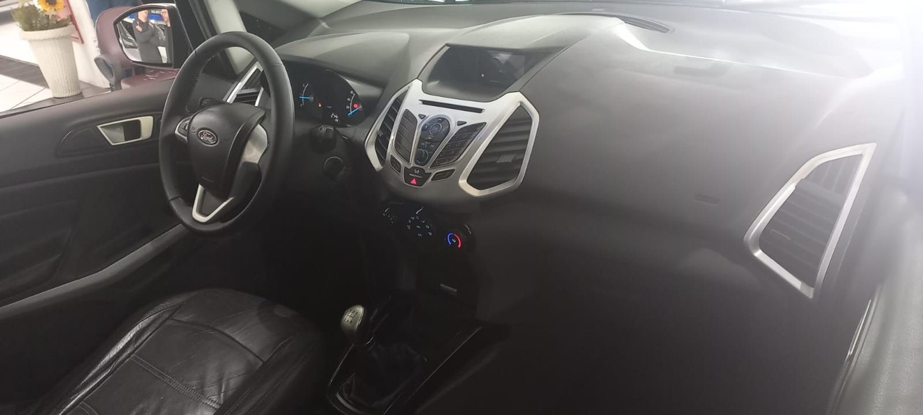 Car Image 10