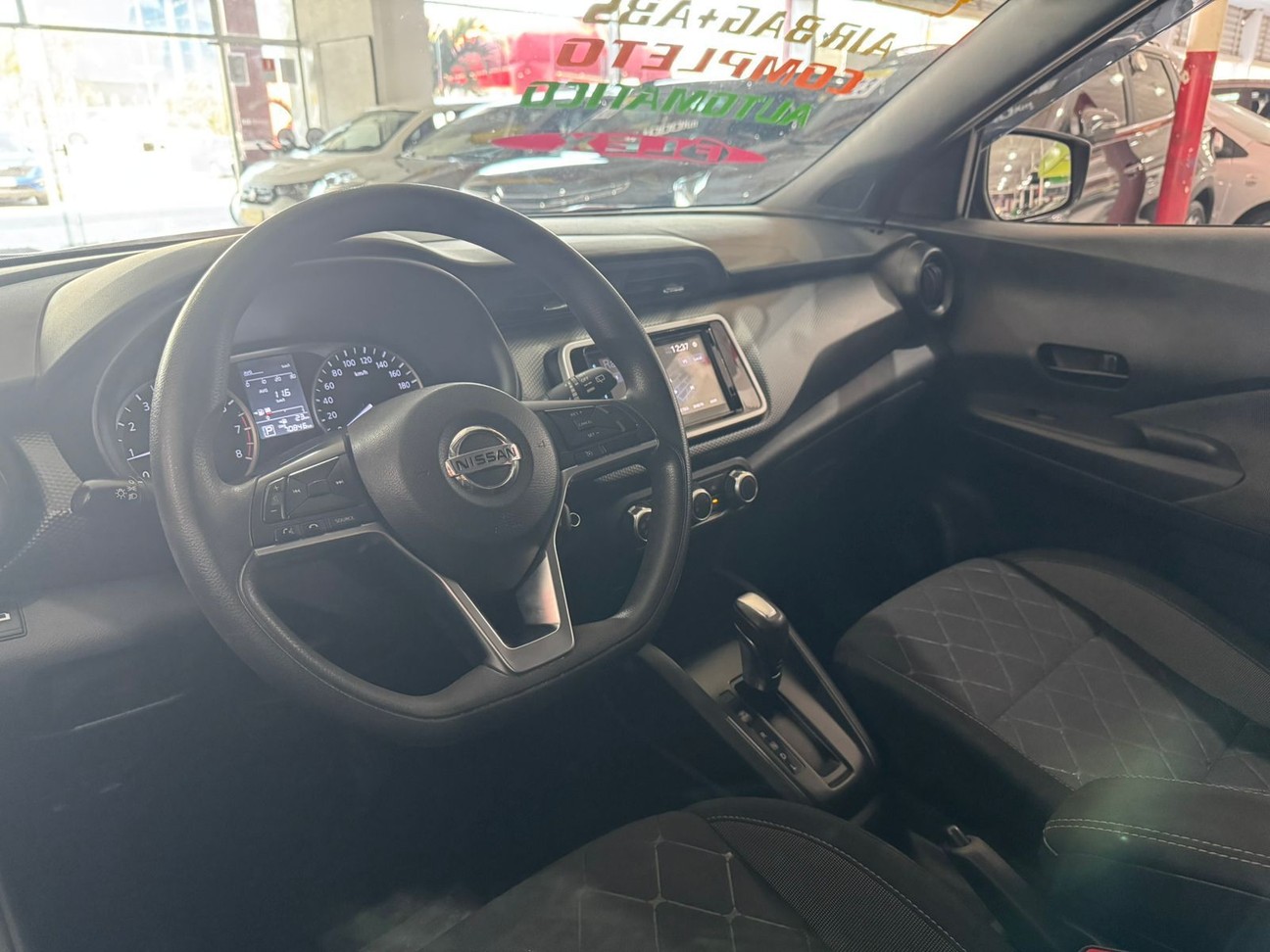 Car Image 13
