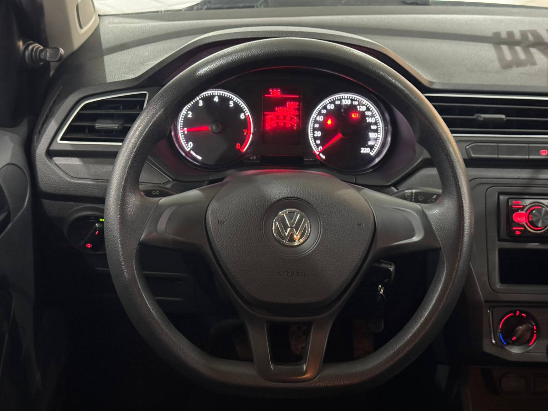 VOLKSWAGEN VOYAGE