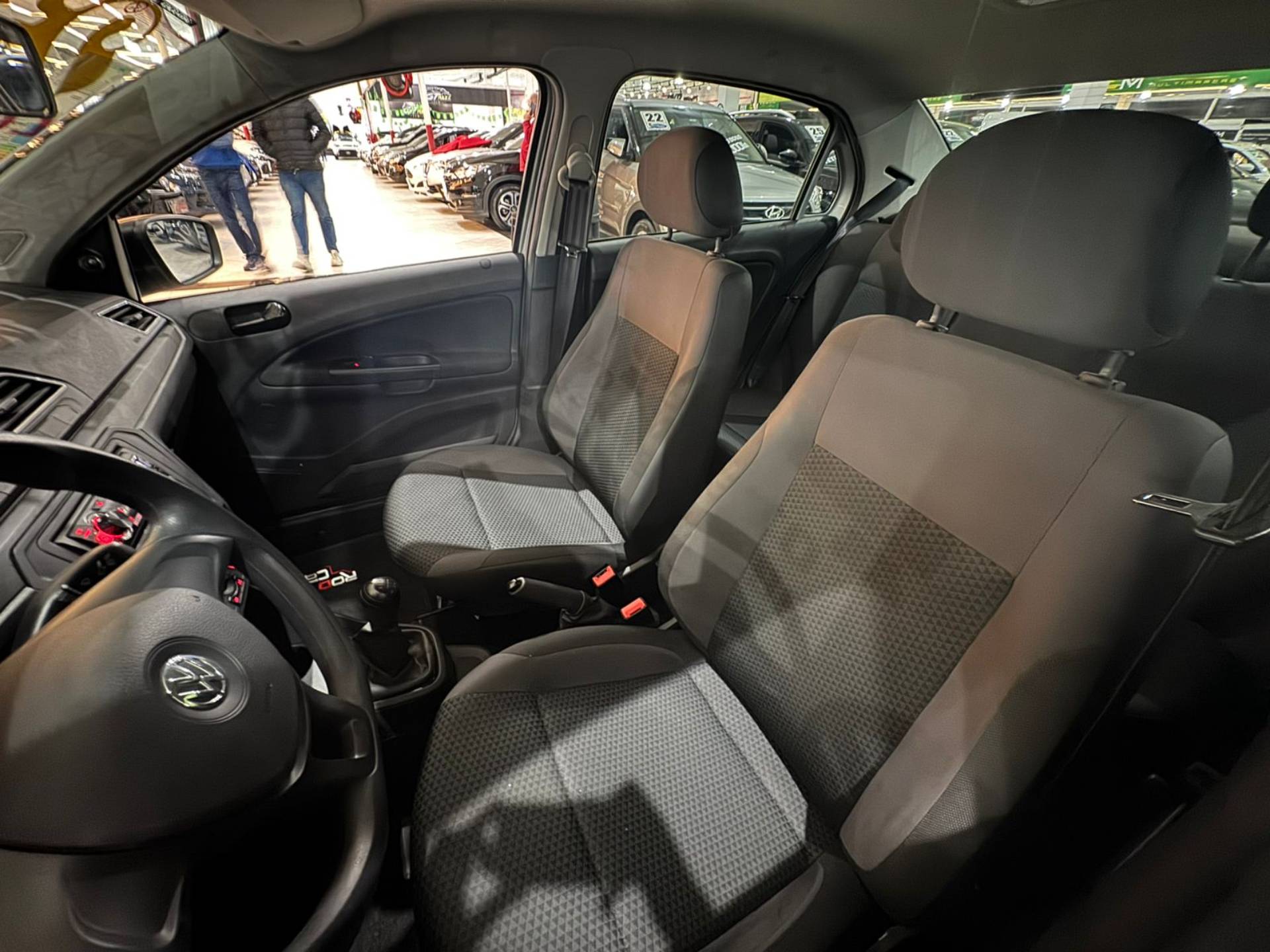 VOLKSWAGEN VOYAGE