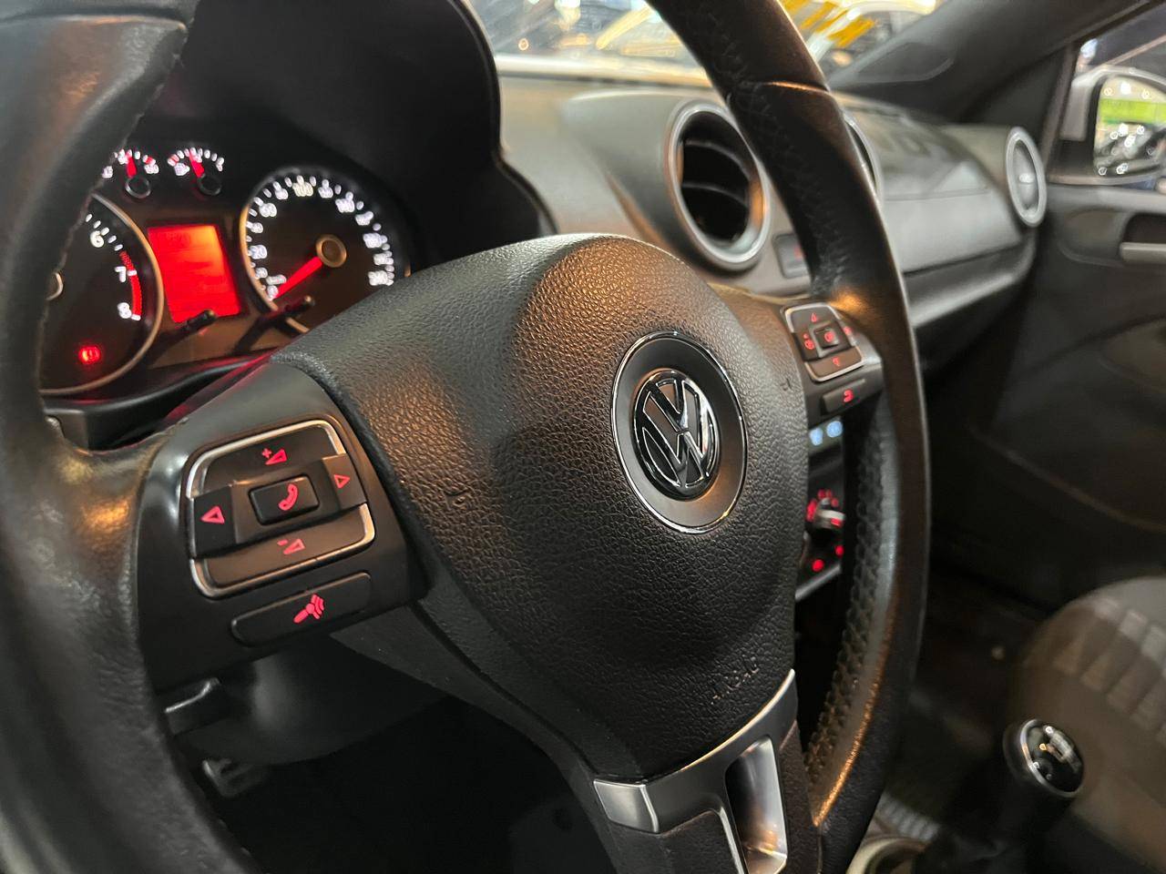 VOLKSWAGEN SAVEIRO