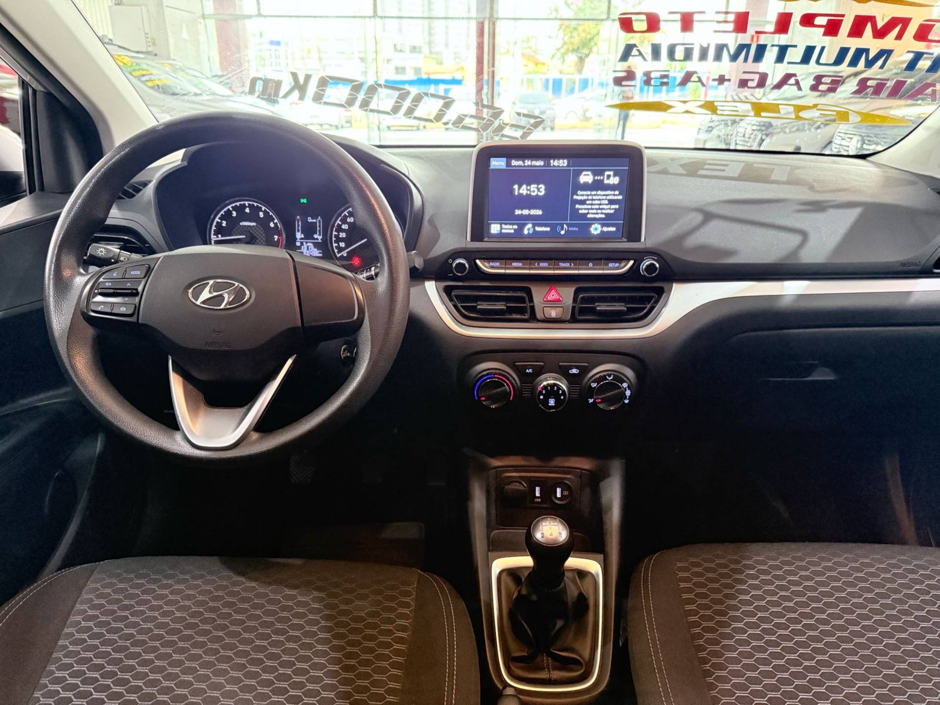 HYUNDAI HB20