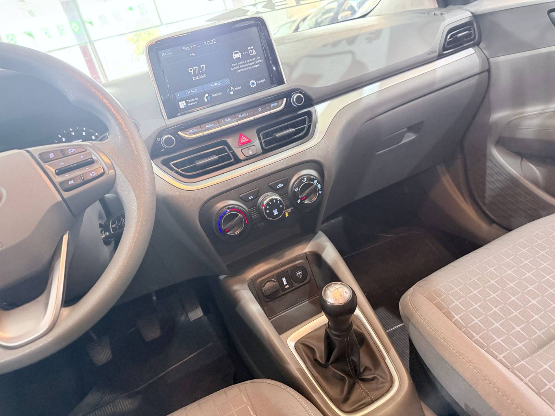 HYUNDAI HB20S