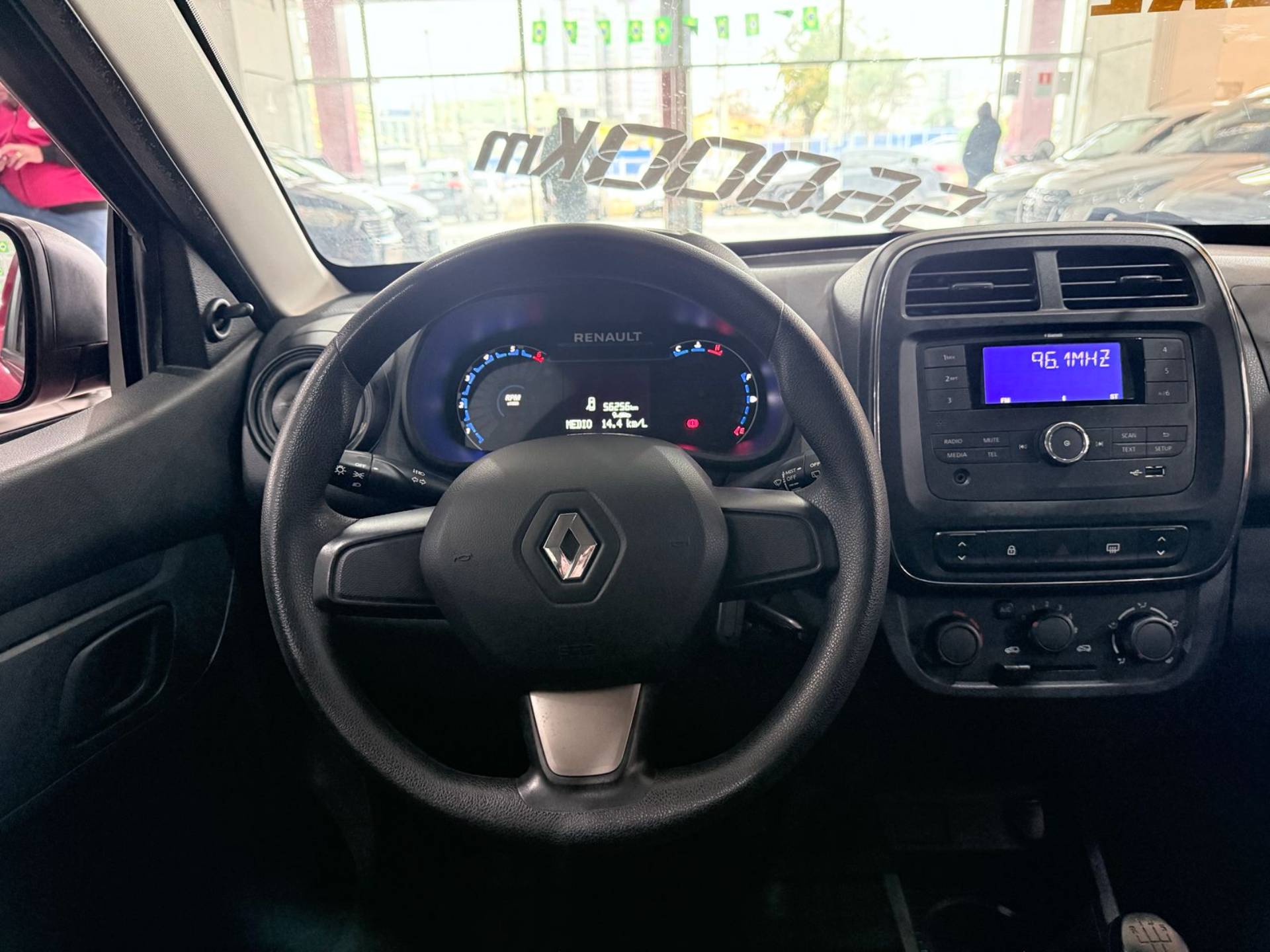 RENAULT KWID
