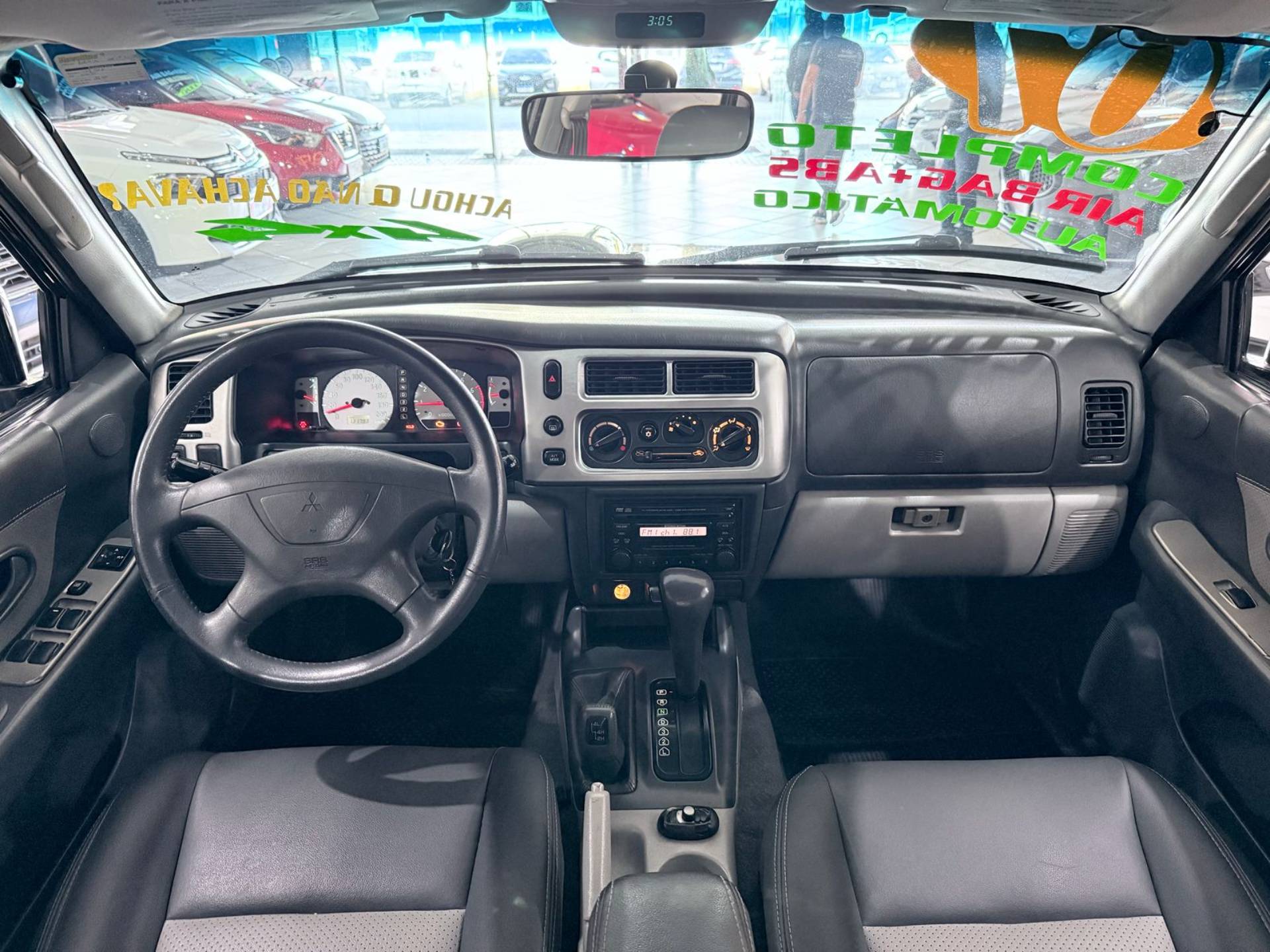 MITSUBISHI PAJERO SPORT