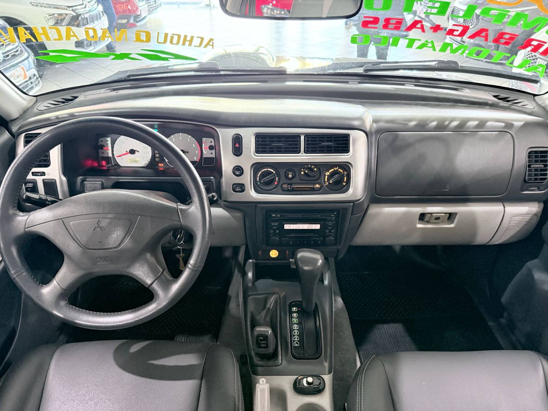 MITSUBISHI PAJERO SPORT