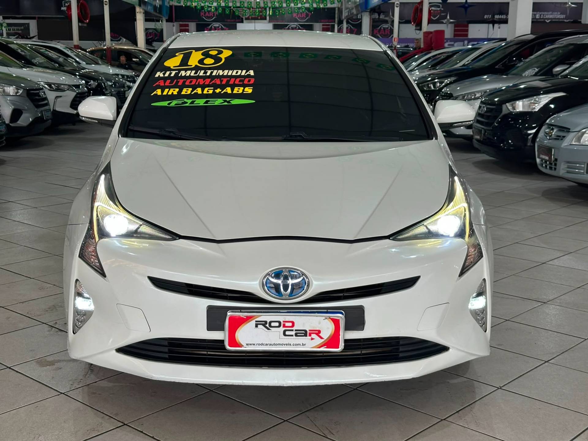 TOYOTA PRIUS