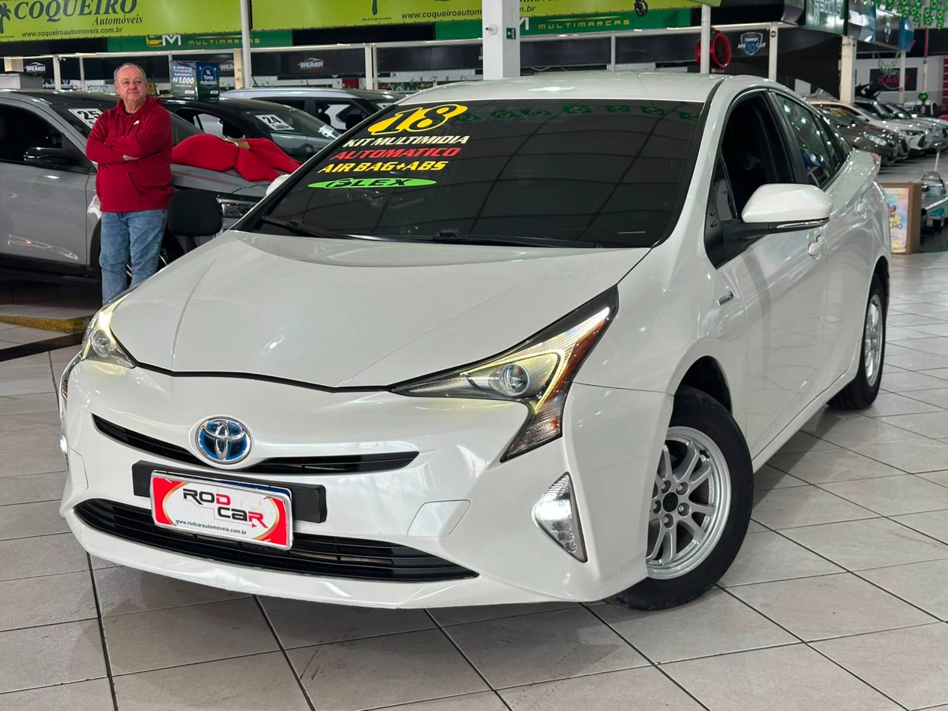 TOYOTA PRIUS