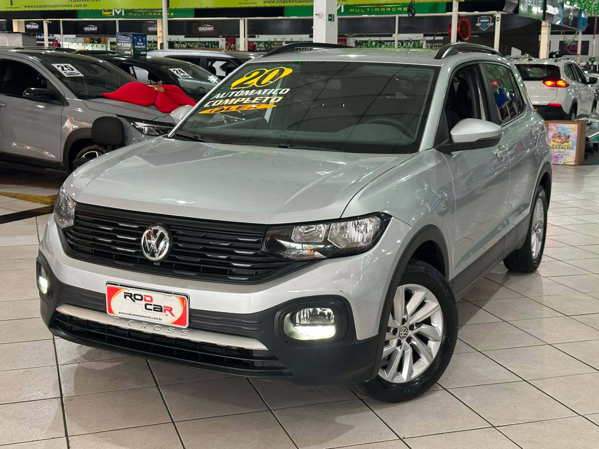 VOLKSWAGEN T-CROSS