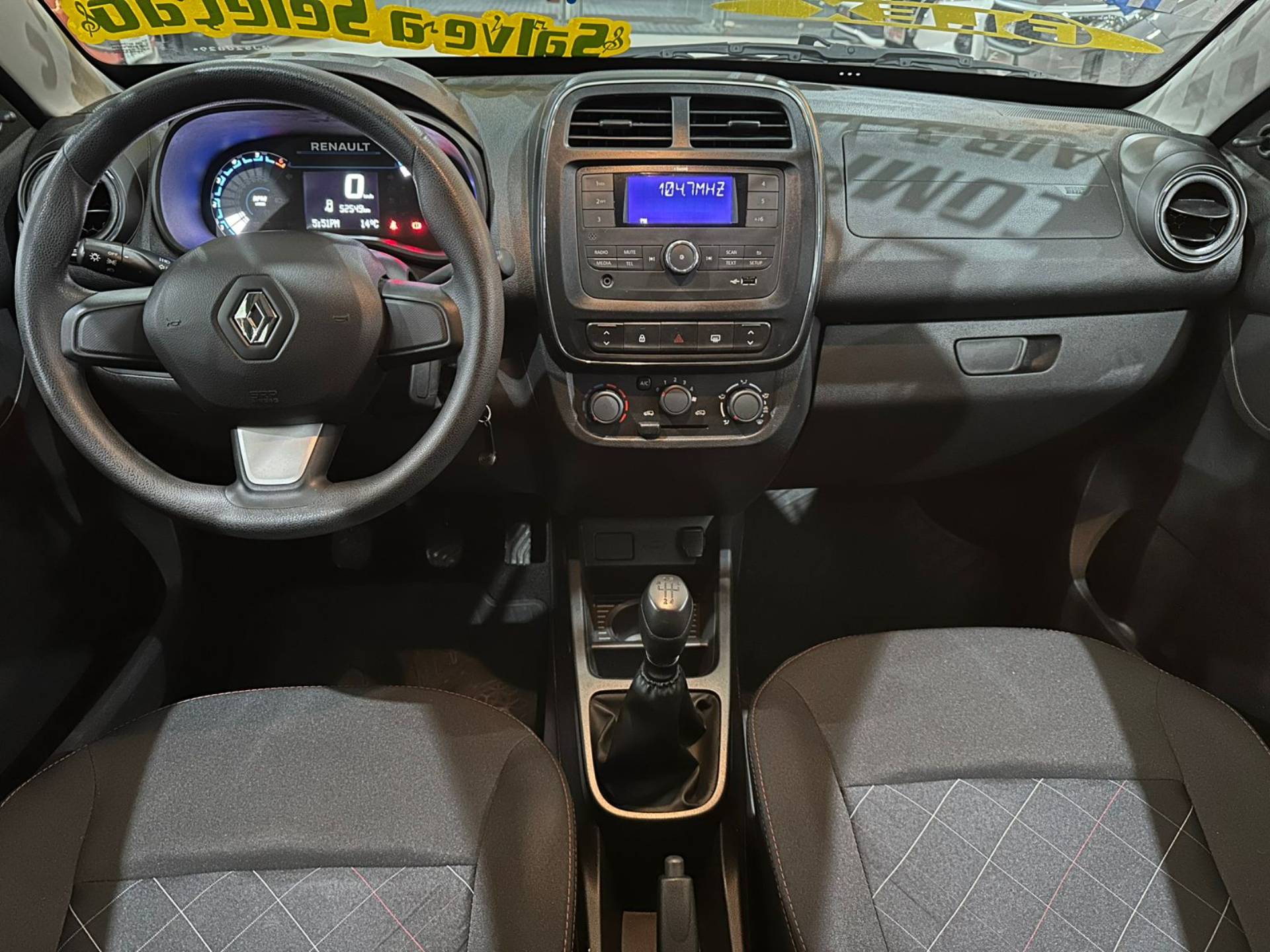 RENAULT KWID