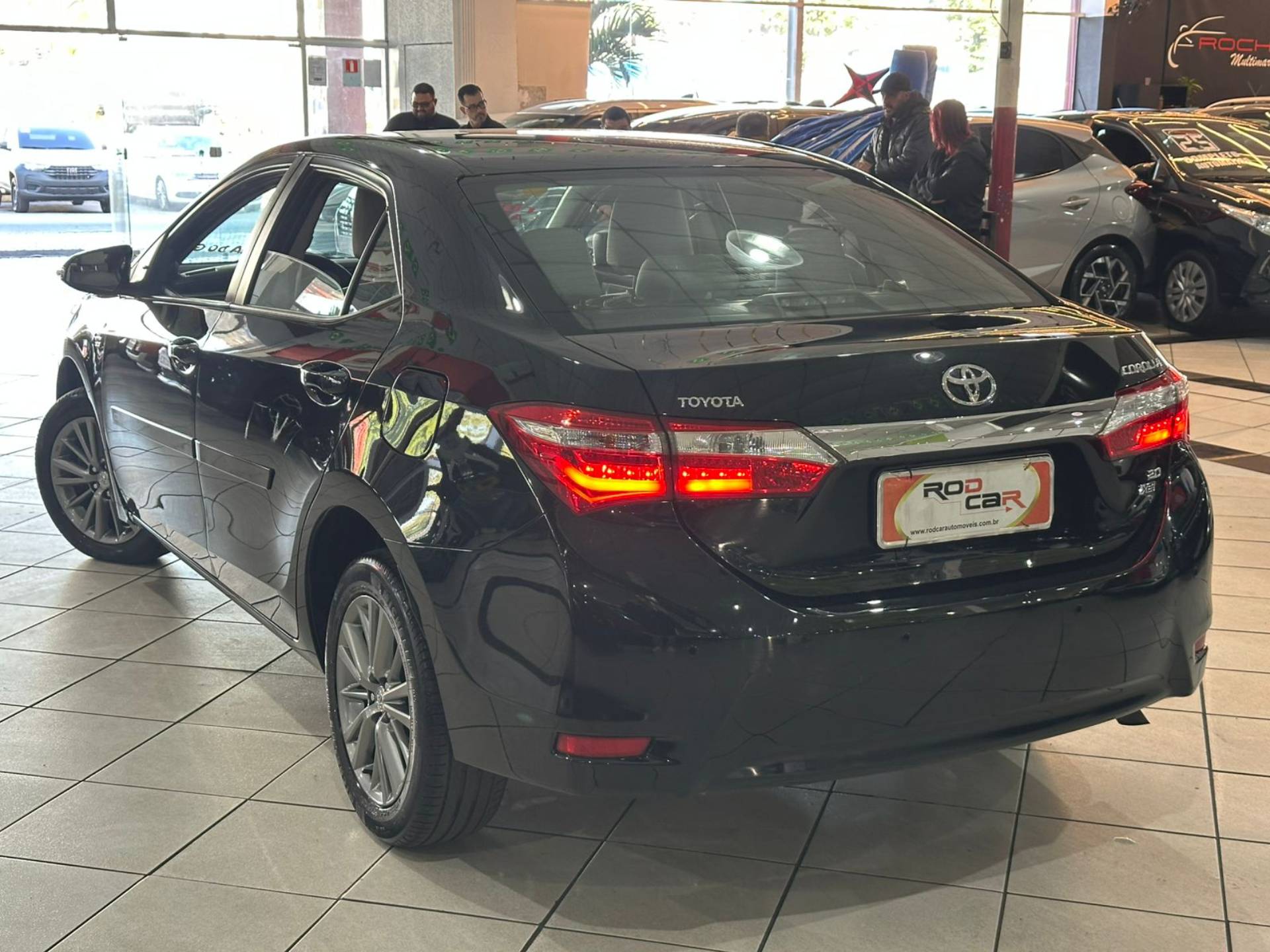 TOYOTA COROLLA