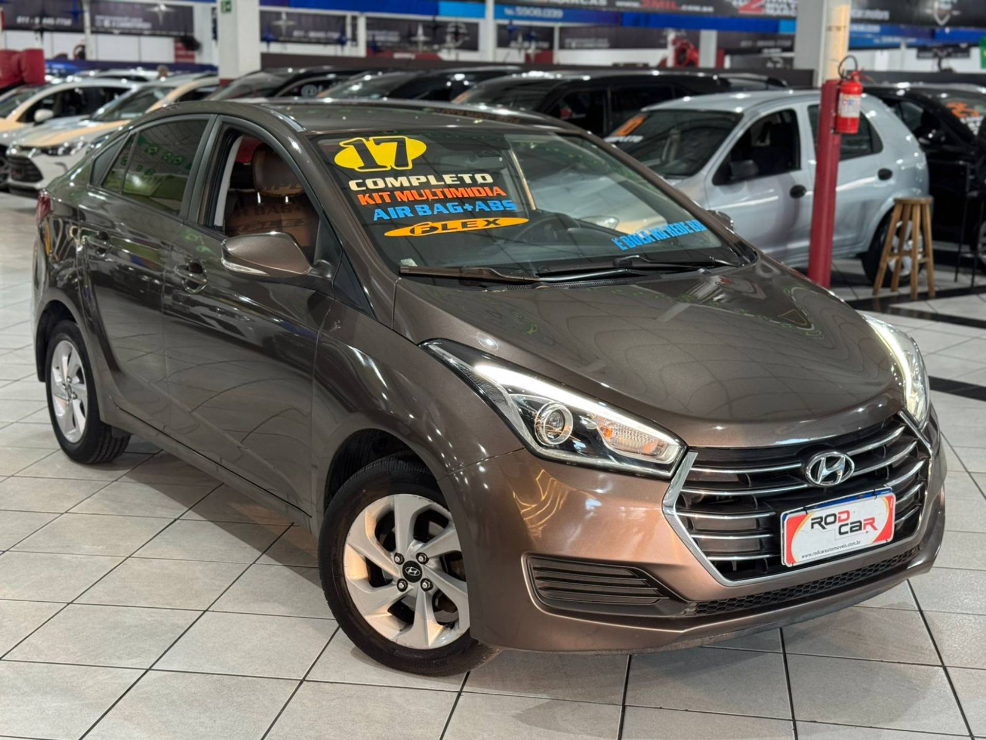 HYUNDAI HB20S
