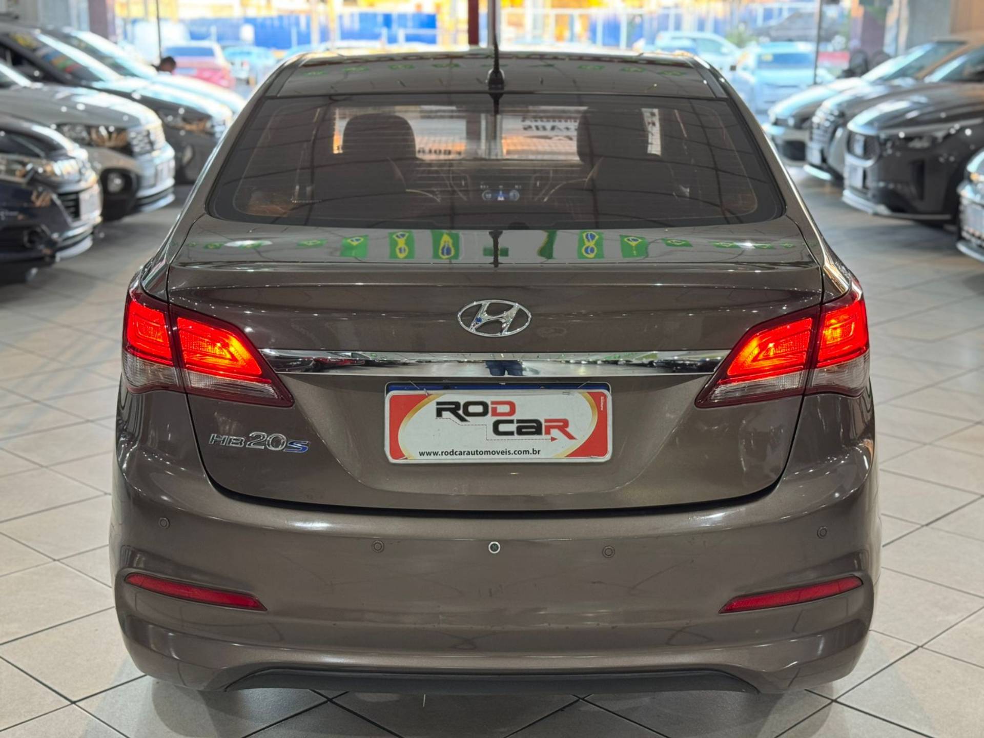 HYUNDAI HB20S