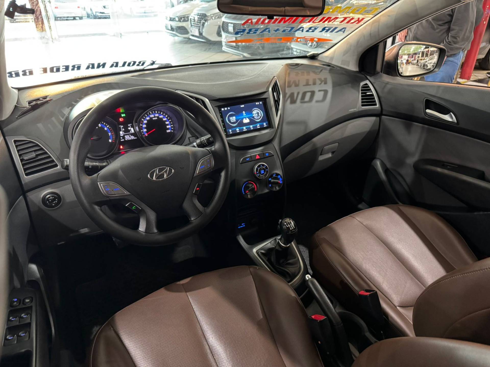 HYUNDAI HB20S